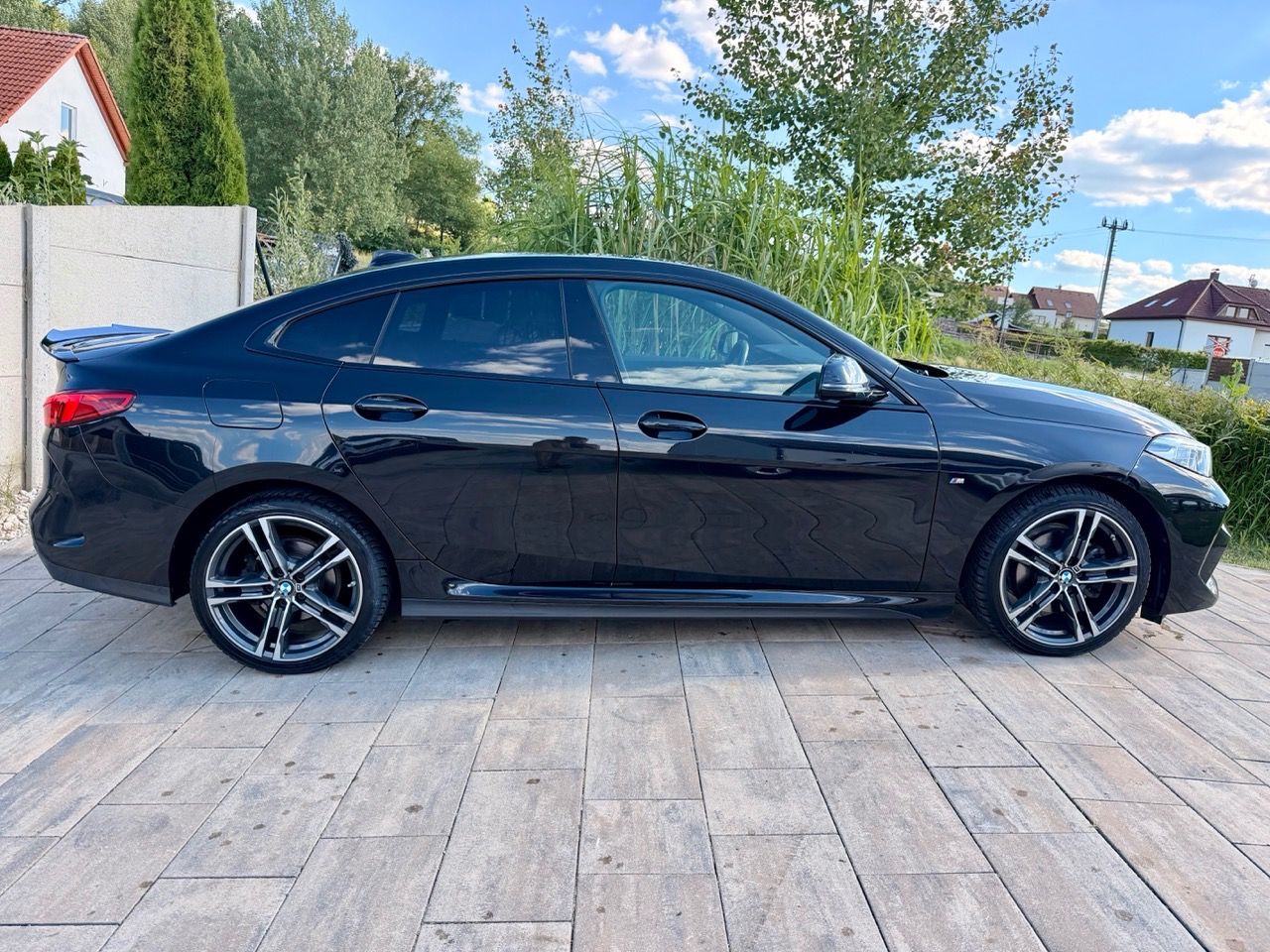 BMW Řada 2, Grand Coupé 218d M-Paket ČR TZ - fotka 5
