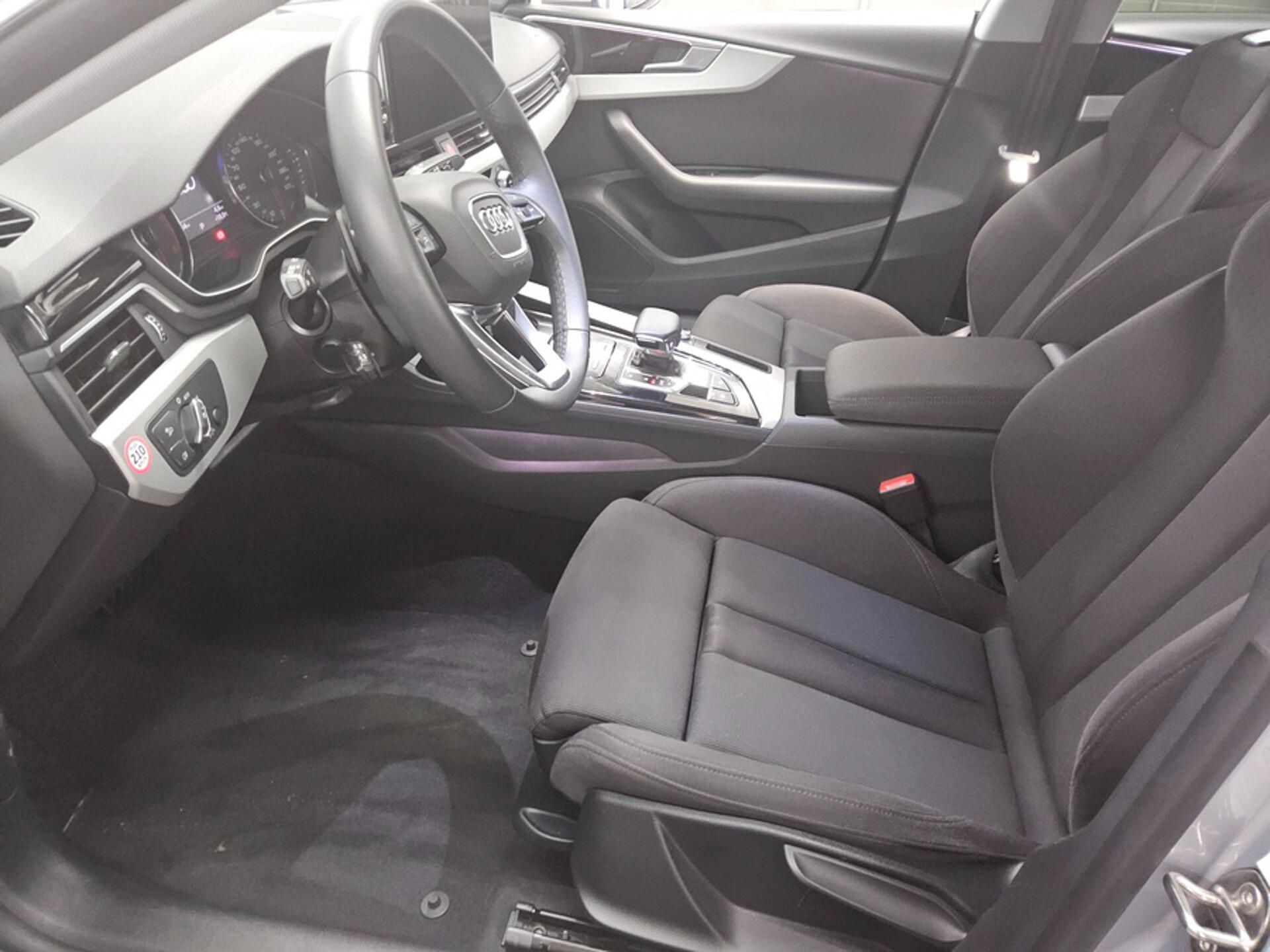 Audi A5, 40TFSI LED Ad.Temp Kam Asisten - fotka 6