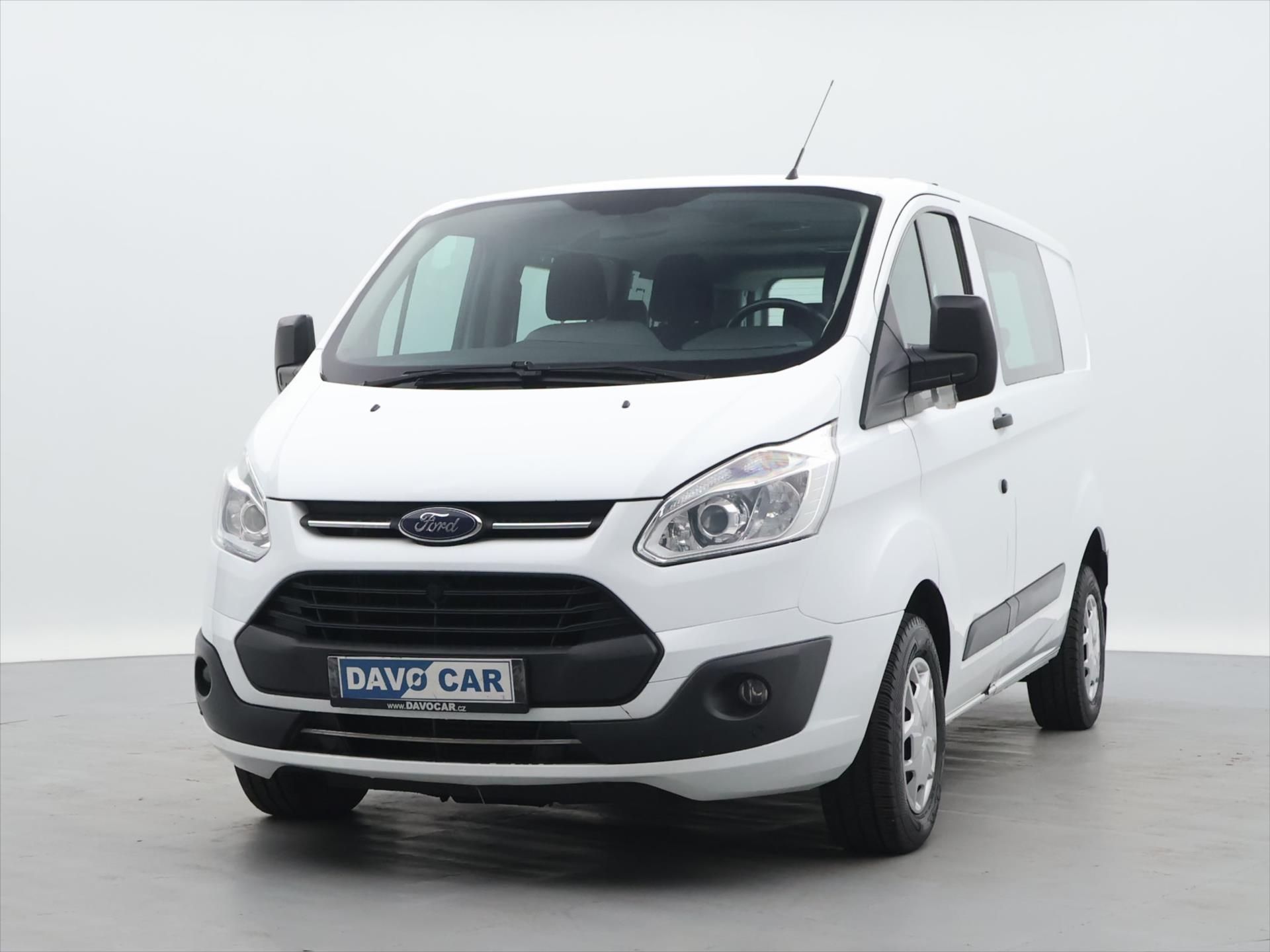 Ford Transit Custom, 2,0 TDCi 96kW 6-Míst CZ DPH - fotka 3