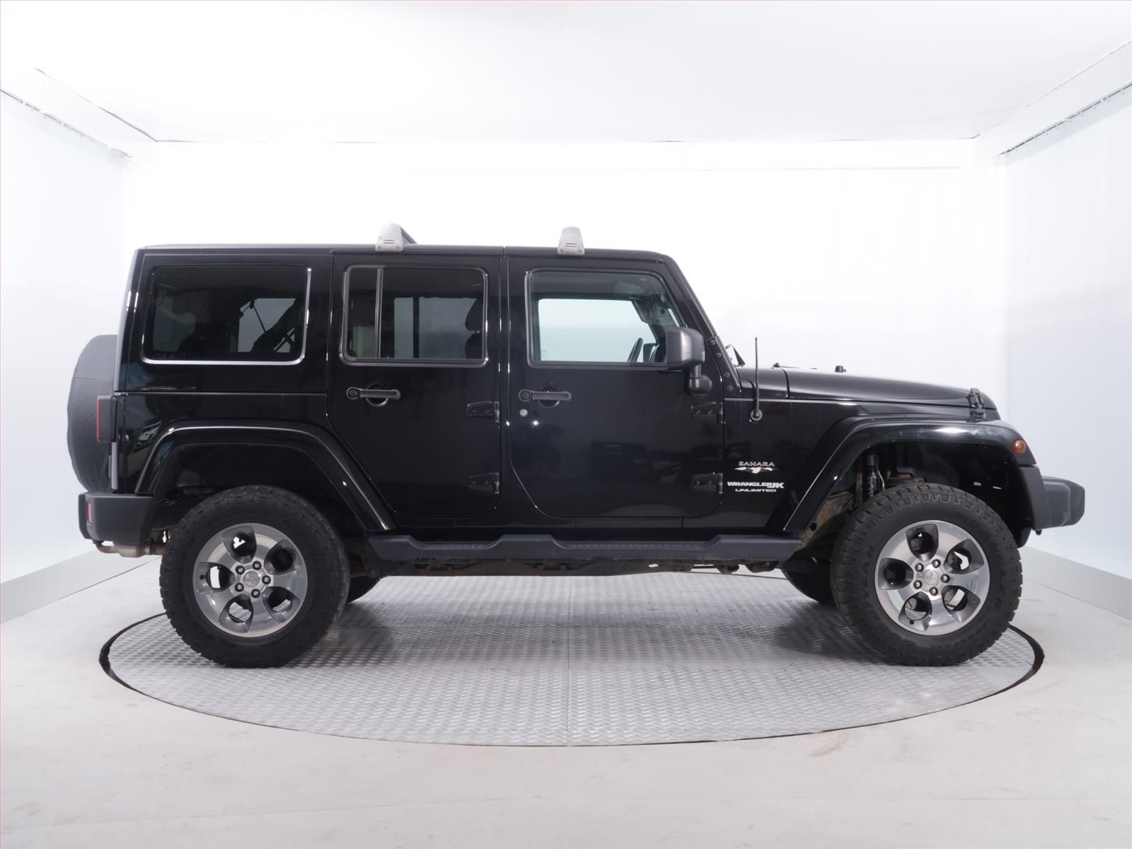 Jeep Wrangler, 3.6 V6, 4X4, Automat, ČR - fotka 6