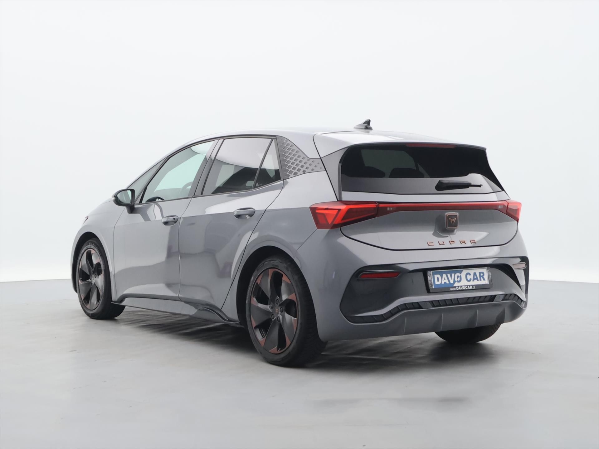 Cupra Born, 62kWh 170kW e-Boost DPH - fotka 5