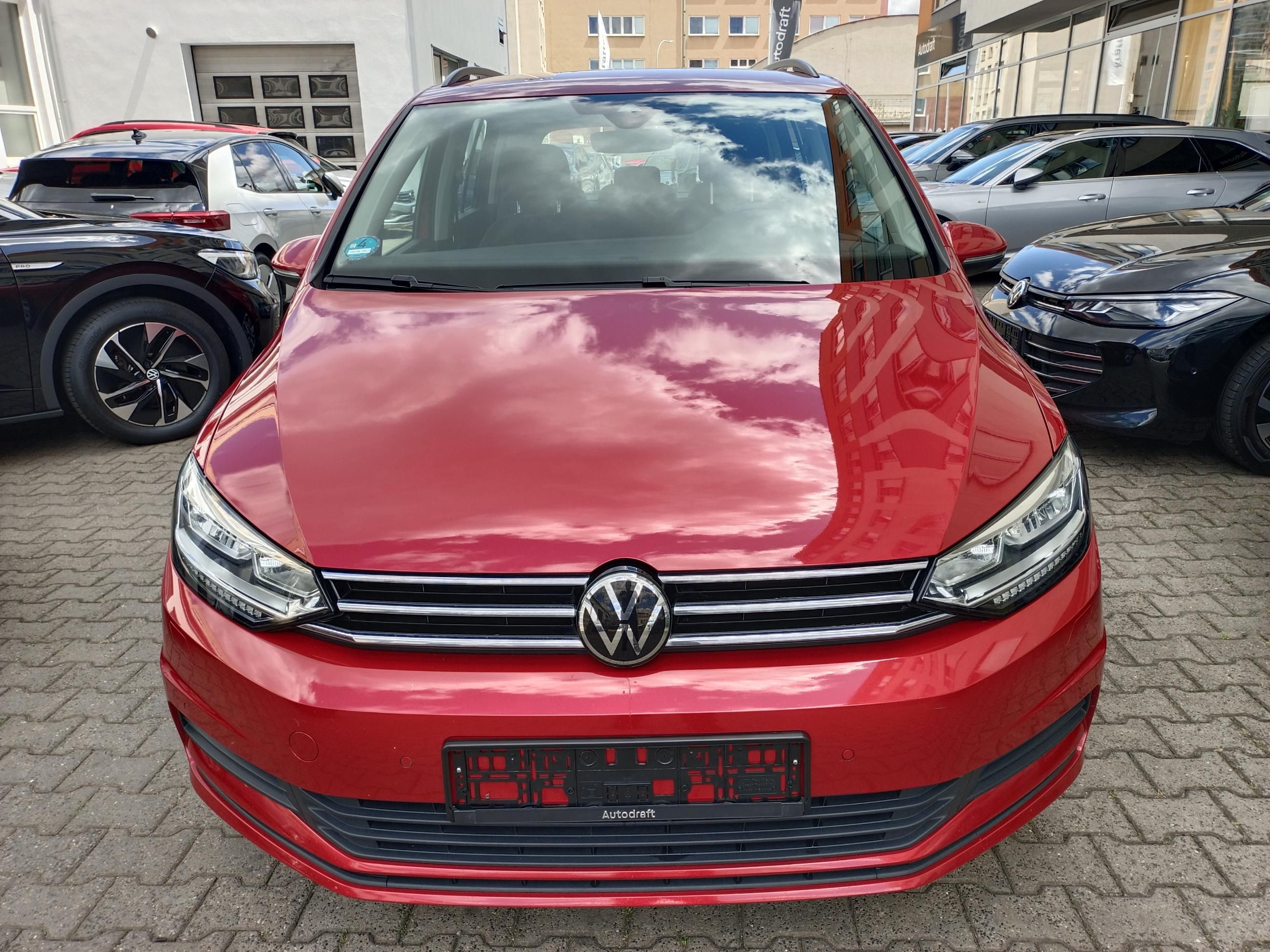 Volkswagen Touran, 2.0 TDI 110kW DSG / ALU 16" - fotka 2