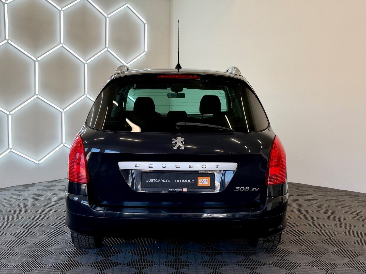 Peugeot 308, 1.6VTi, ČR, 1.Majitel - fotka 6