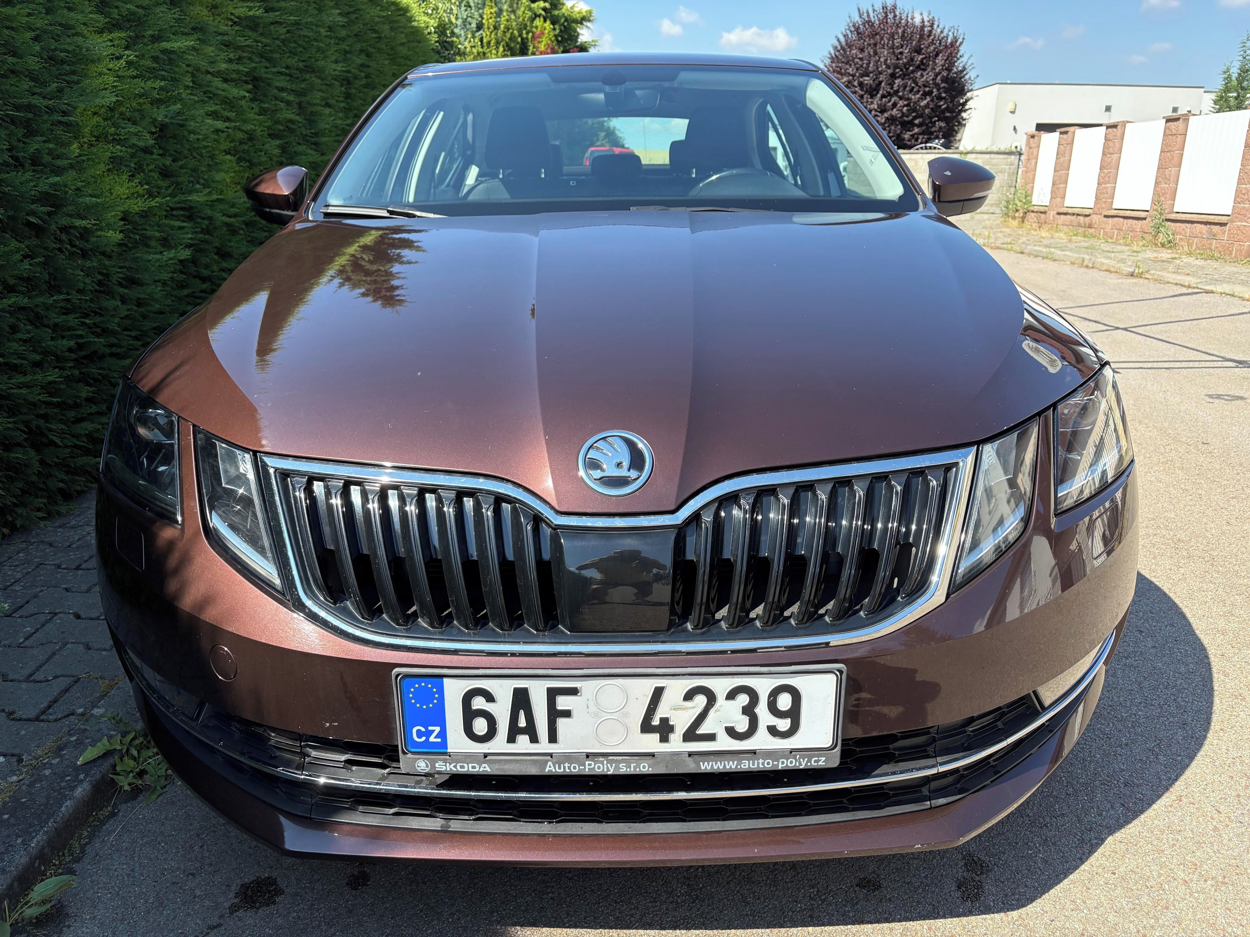 Škoda Octavia, 1,8 TSi / 132 kW - fotka 2