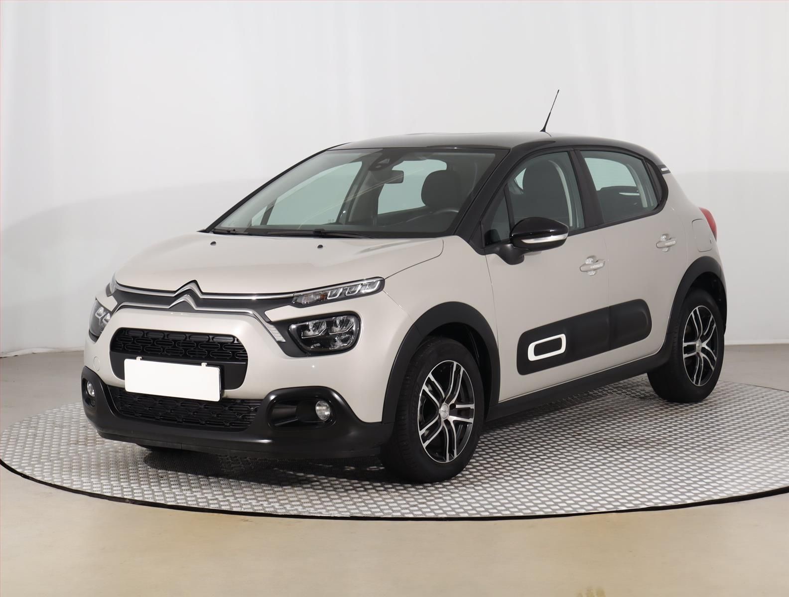 Citroën C3, 1.2 PureTech, Serv.kniha - fotka 2