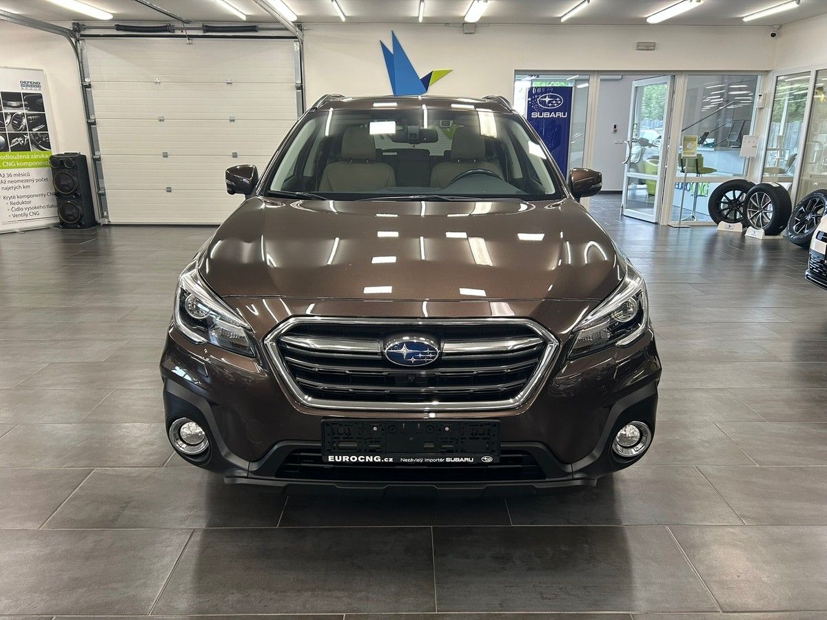 Subaru Outback, 2.5 Executive 2018 | Záruka - fotka 3