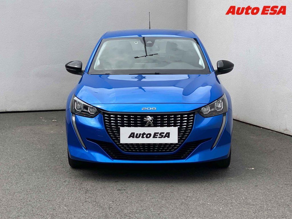 Peugeot 208, 1.2,Allure - fotka 2