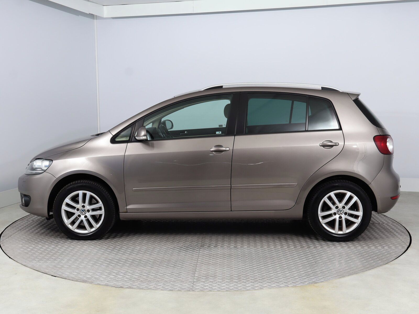Volkswagen Golf Plus, 1.4 TSI, Automat, Serv.kniha - fotka 3