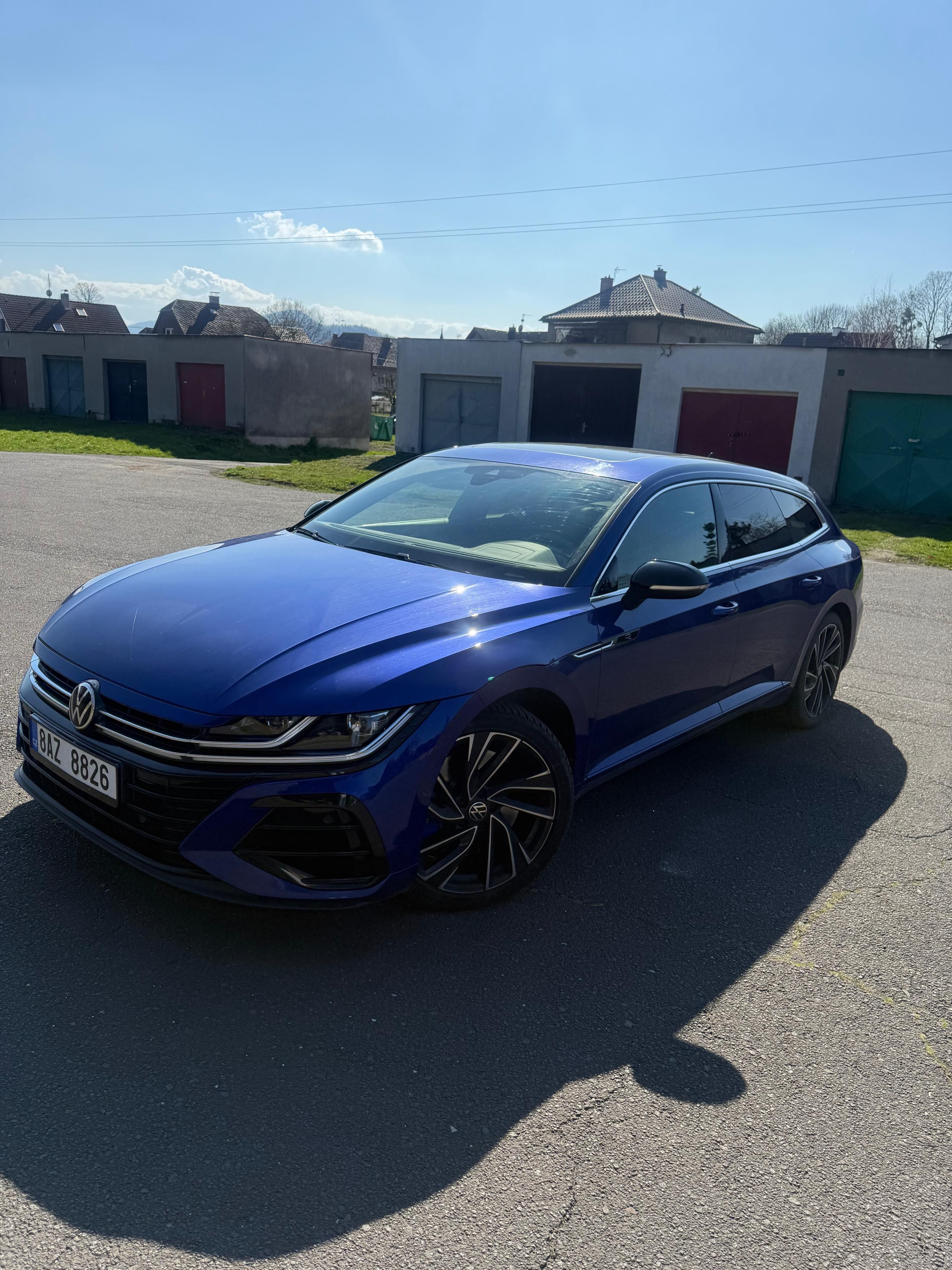Volkswagen Arteon, Volkswagen Arteon R