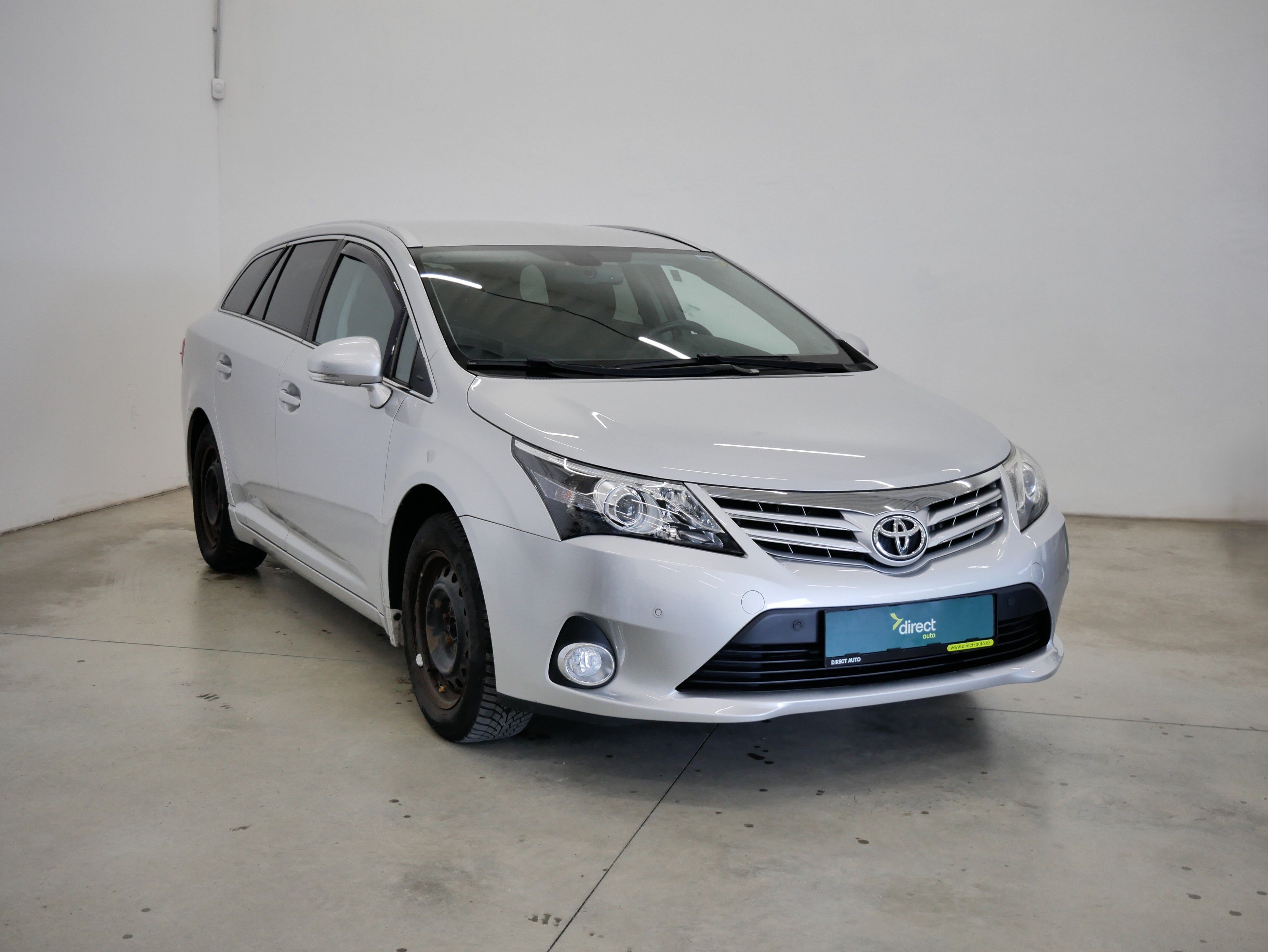 Toyota Avensis, 1.6 Valve Matic 97 kW Edition - fotka 4