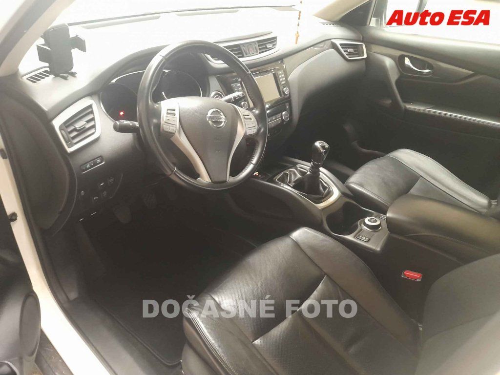 Nissan X-Trail, 1.6dCi 4x4 - fotka 3