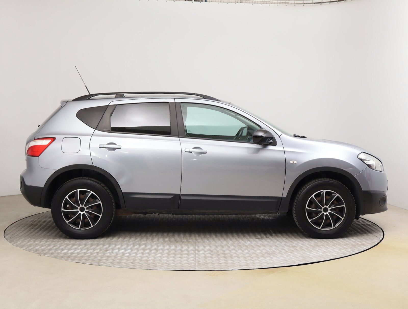 Nissan Qashqai, 1.6 dCi, 4X4, Navi - fotka 6