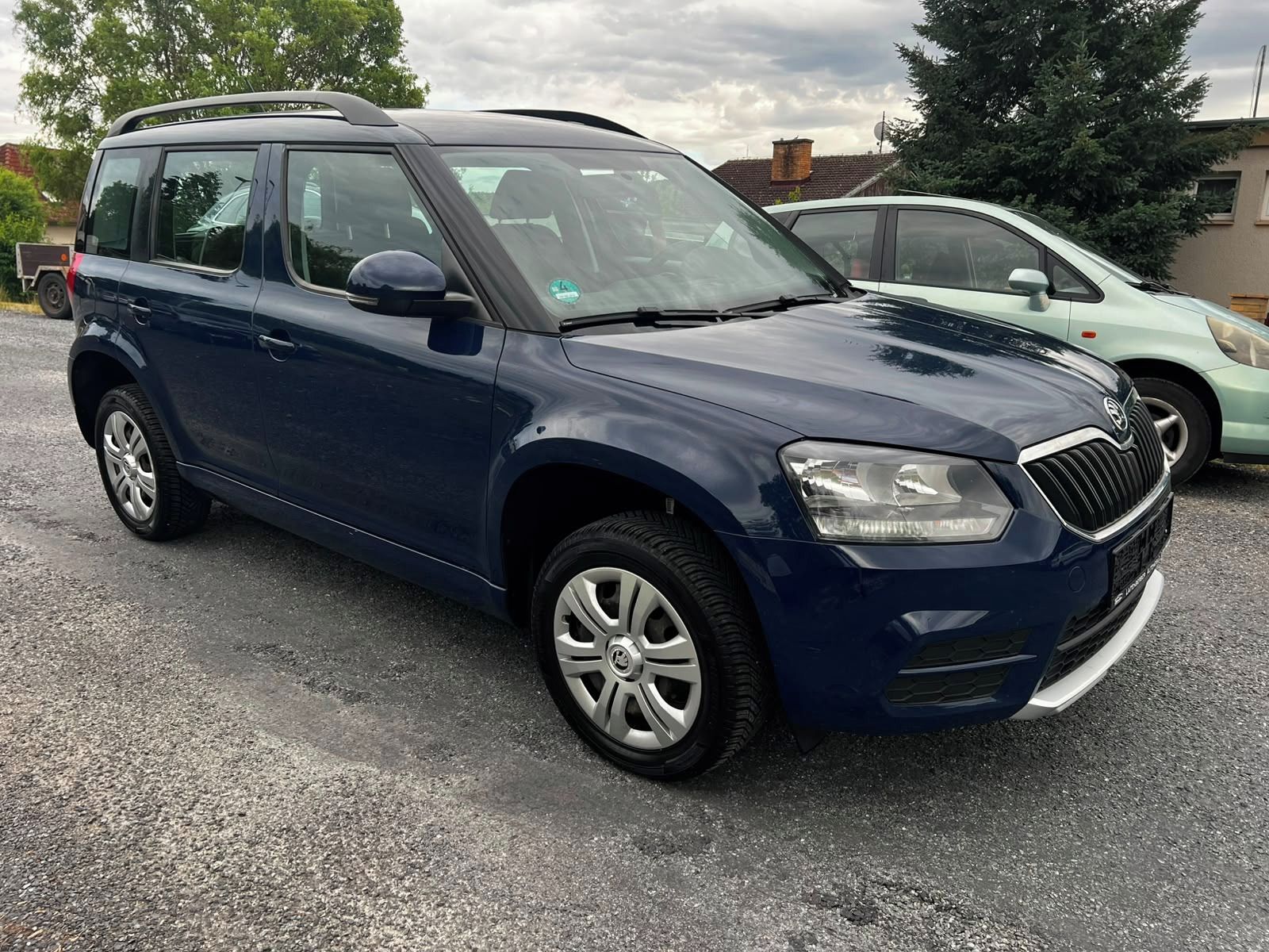 Škoda Yeti, 1,2 TSI 81KW,1 MAJITEL - fotka 2