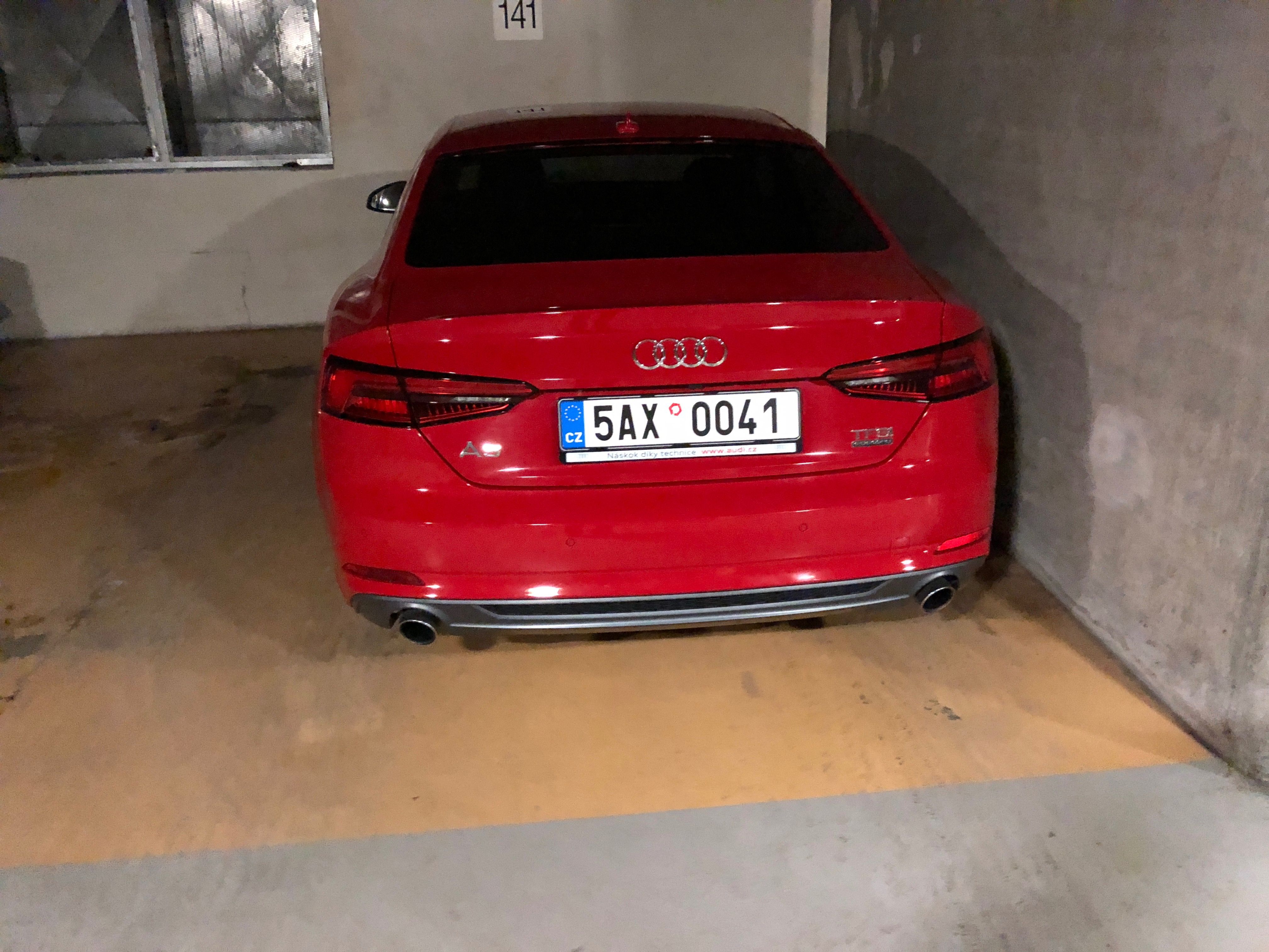 Audi A5, Audi A5 Coupé 2,0 TFSI 185 kW - fotka 5