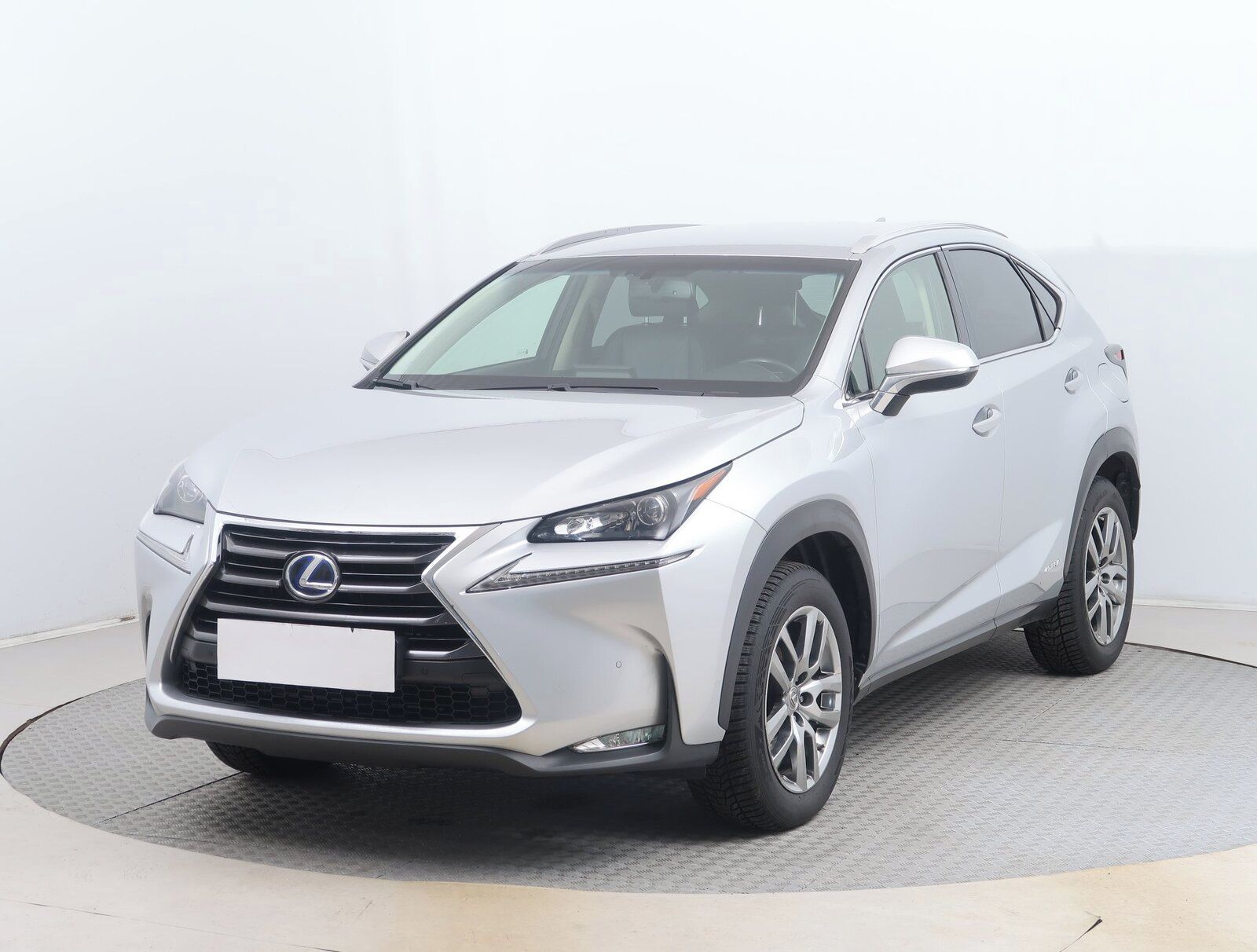 Lexus NX 300h, 300h, 4X4, Automat - fotka 2