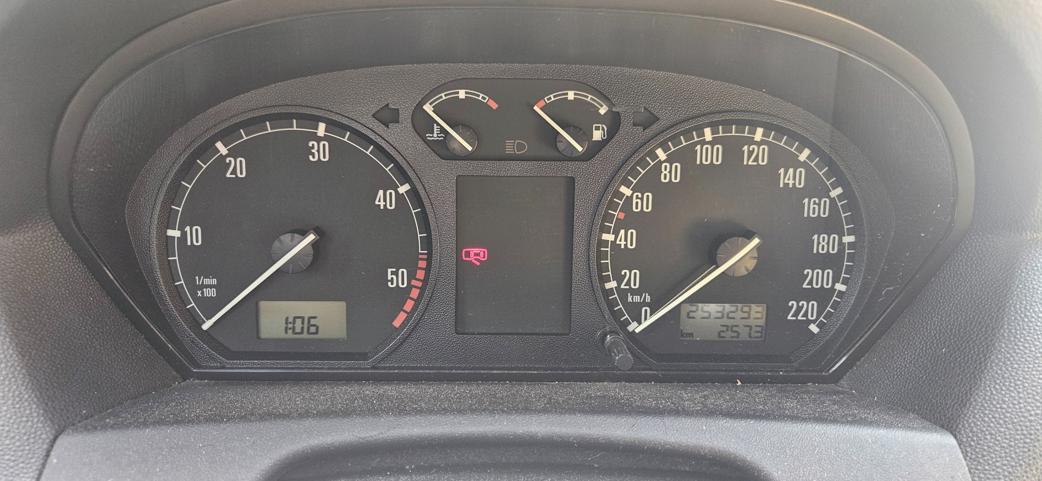 Škoda Fabia, 1.9 tdi - fotka 6