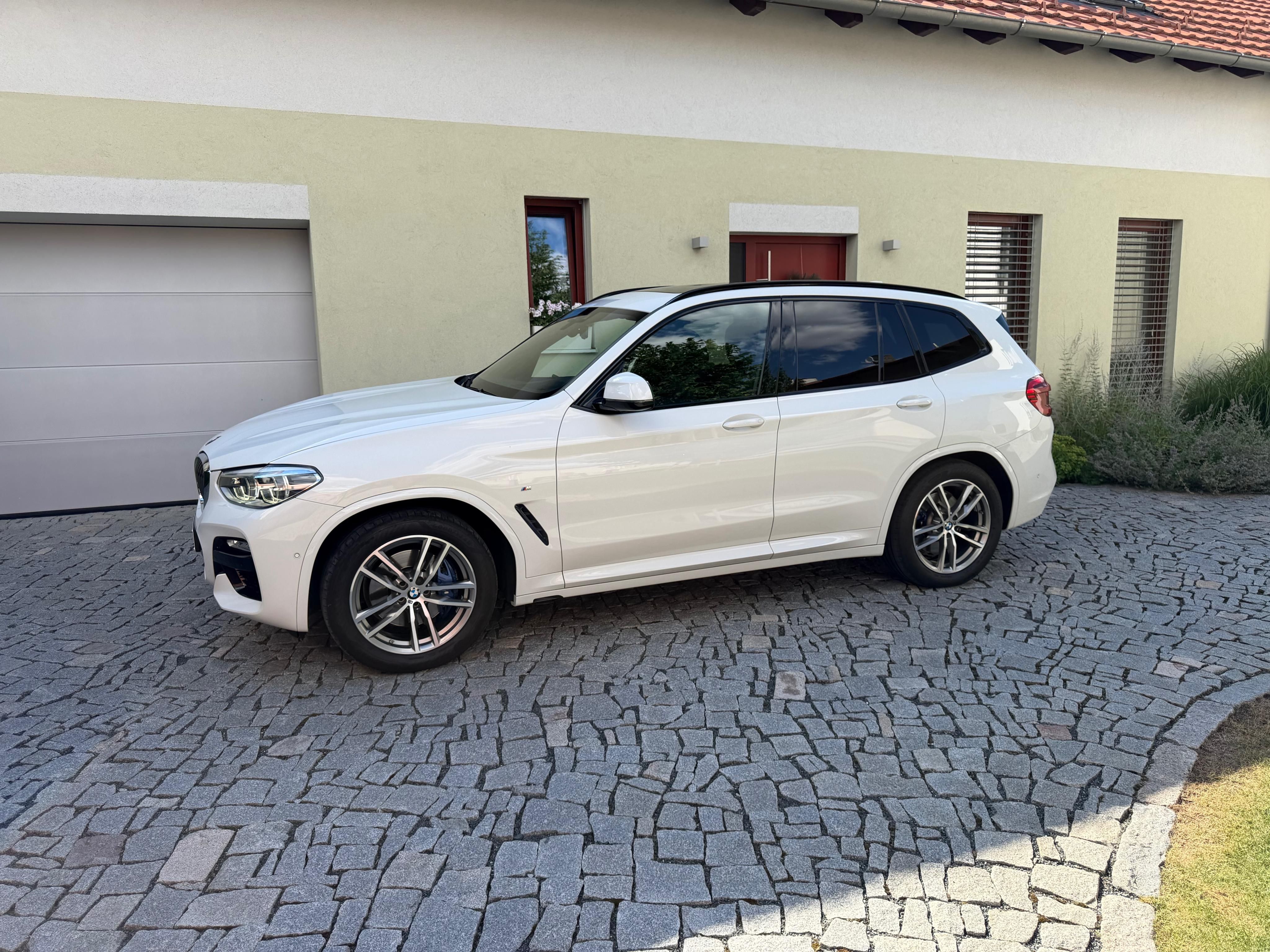 BMW X3, M Sport, Head up, Panorama - fotka 4