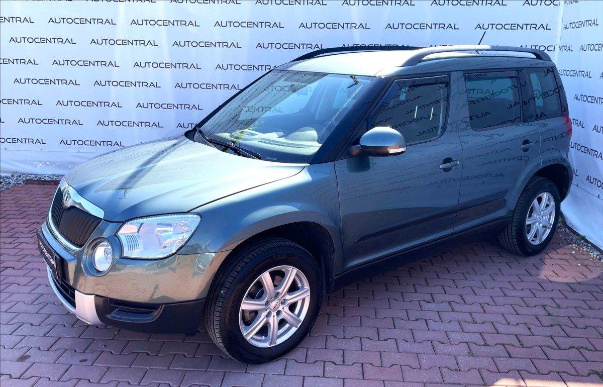 Škoda Yeti, 1,4 TSi,90kW,STK 8/28,po serv. - fotka 3