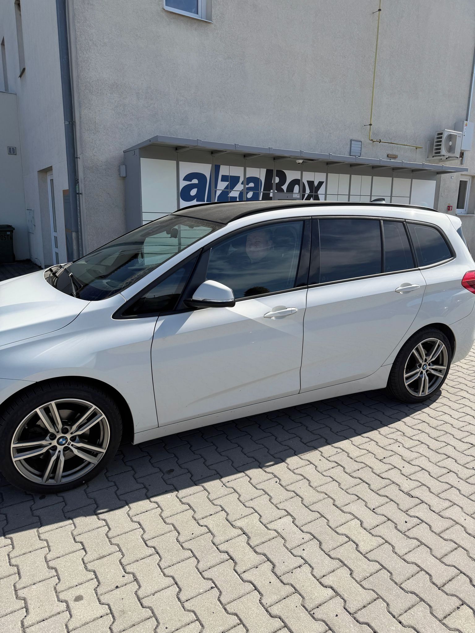 BMW Řada 2, Prodám BMW řady 2 GT, automat, - fotka 5