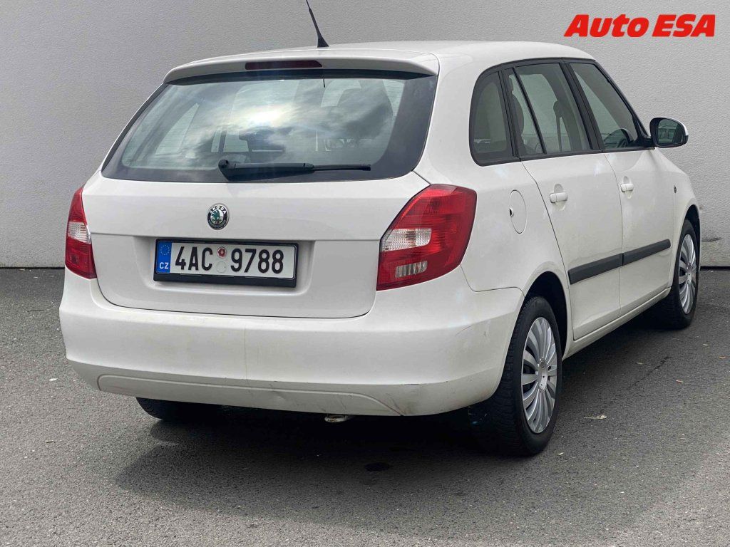 Škoda Fabia, 1.2 TSI,ČR - fotka 4
