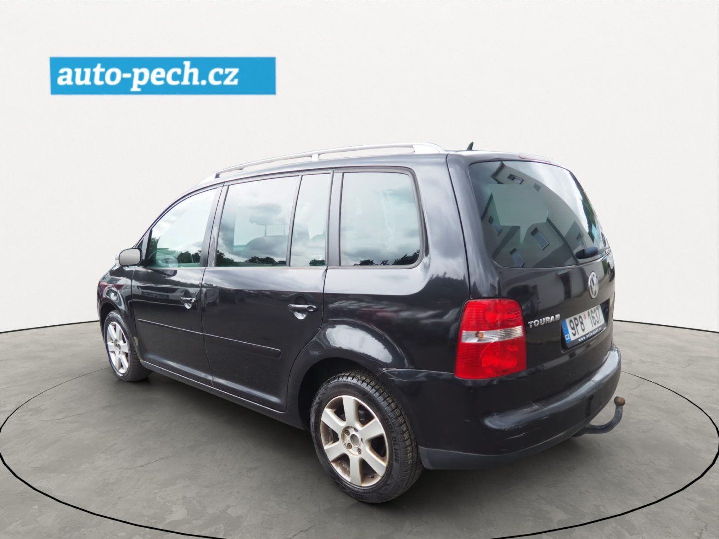 Volkswagen Touran, 1.9 TDI 77 kW, DSG, Webasto - fotka 2