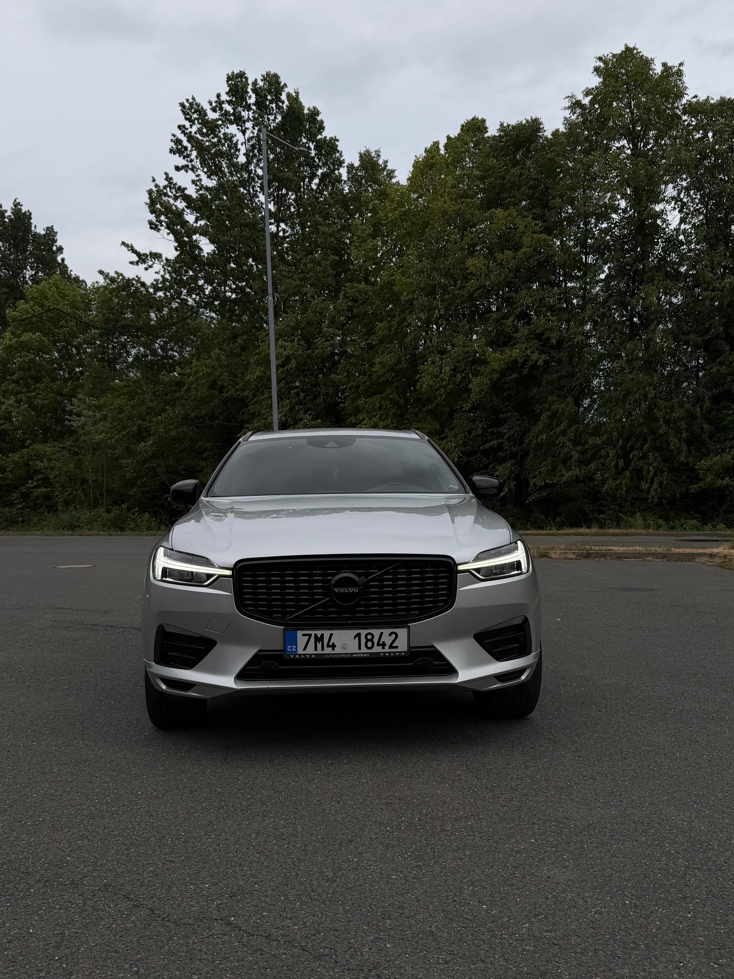 Volvo XC60, 2.0 T5 AWD - fotka 2