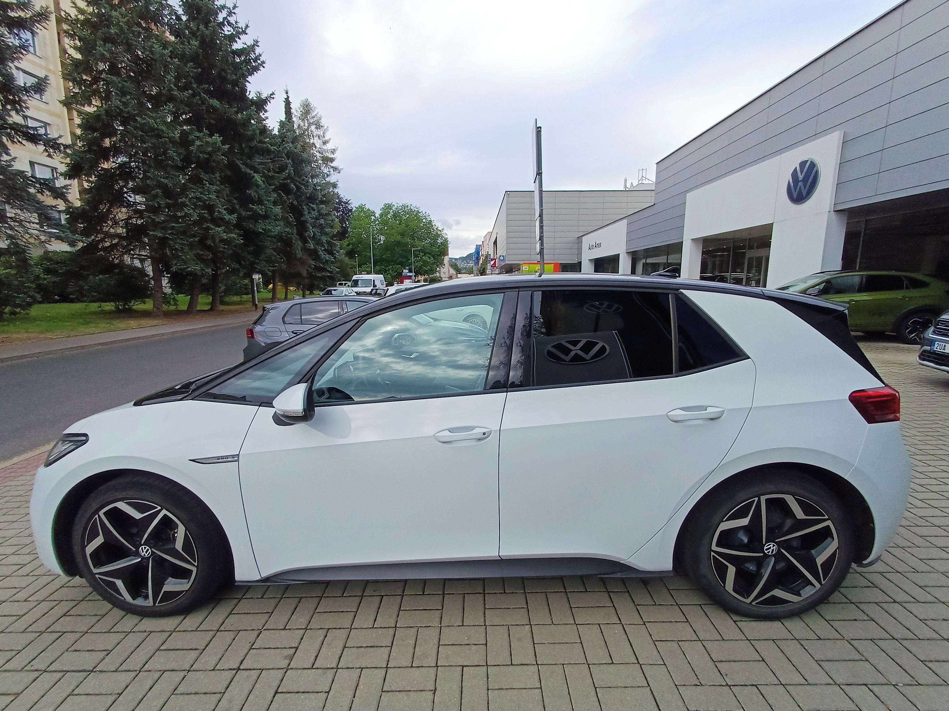 Volkswagen ID.3, VW ID.3 Pro S - fotka 3