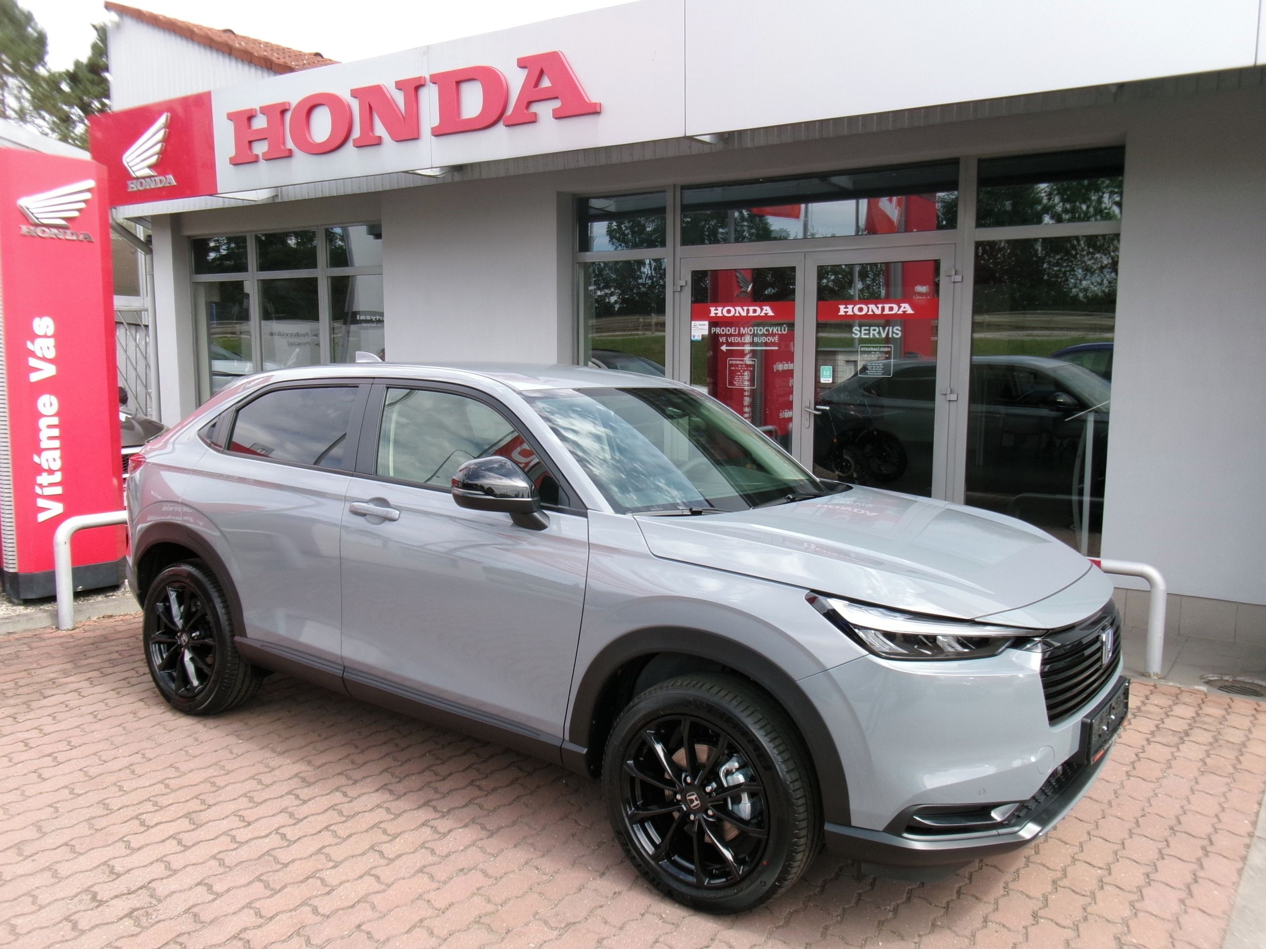 Honda HR-V, 1.5e:HEV ELEGANCE SPORT 27 - fotka 4
