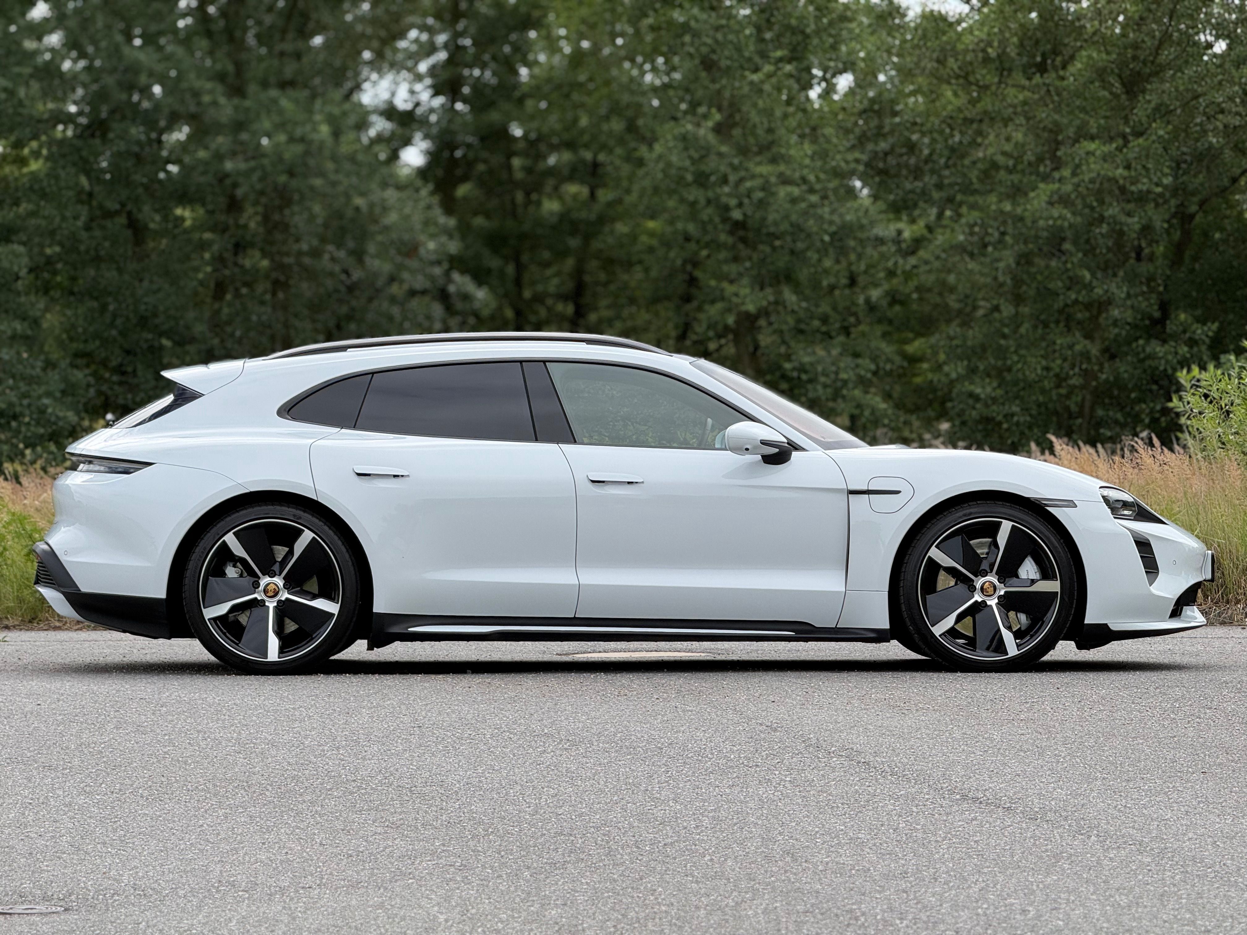 Porsche Taycan, Turbo Sport Turismo 460kw, DPH - fotka 4