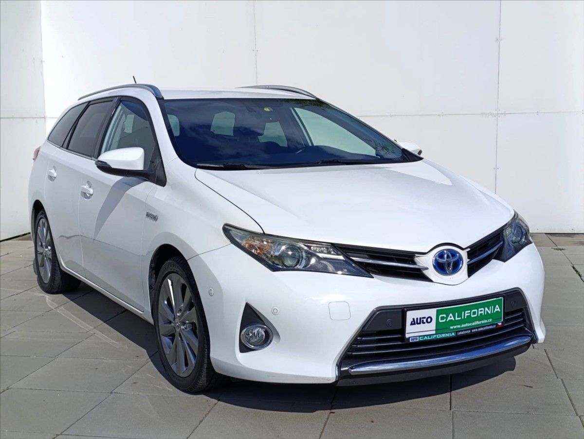 Toyota Auris, 1,8 i HYBRID AT KAMERA NAVI - fotka 4