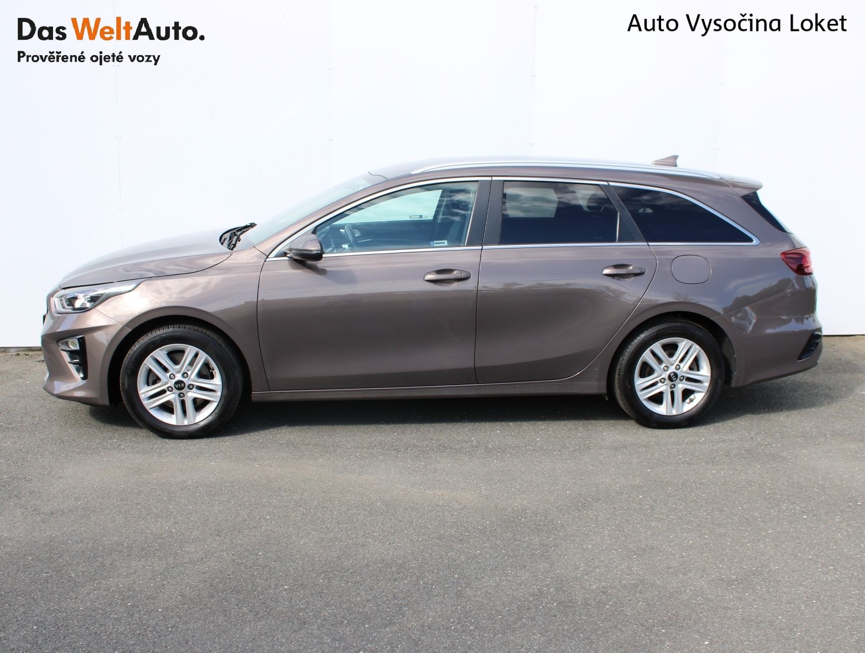 Kia Cee´d, 1.4 T-GDI TOP 103kW manuál LED - fotka 3