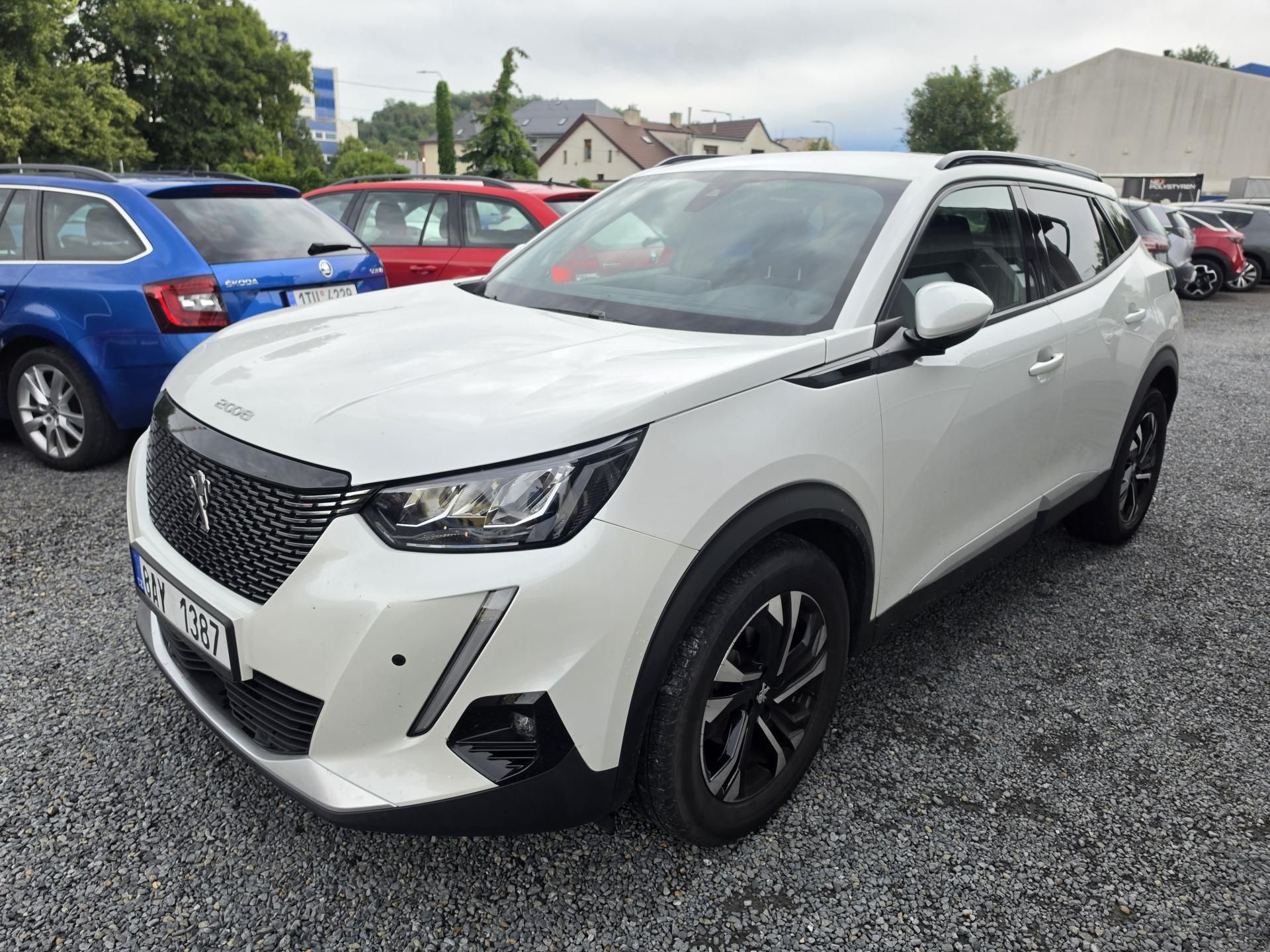 Peugeot 2008, 1.2 T 96KW 54tkm - fotka 2