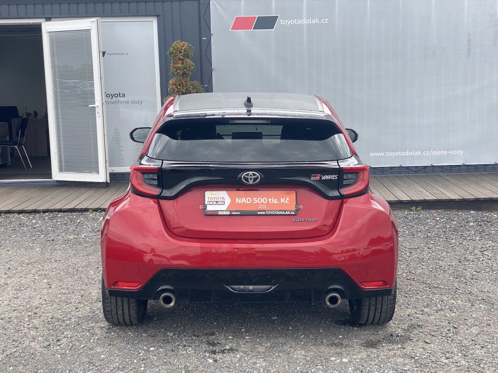 Toyota GR Yaris, 1.6iT, Sport, manual, 4x4, DPH - fotka 5