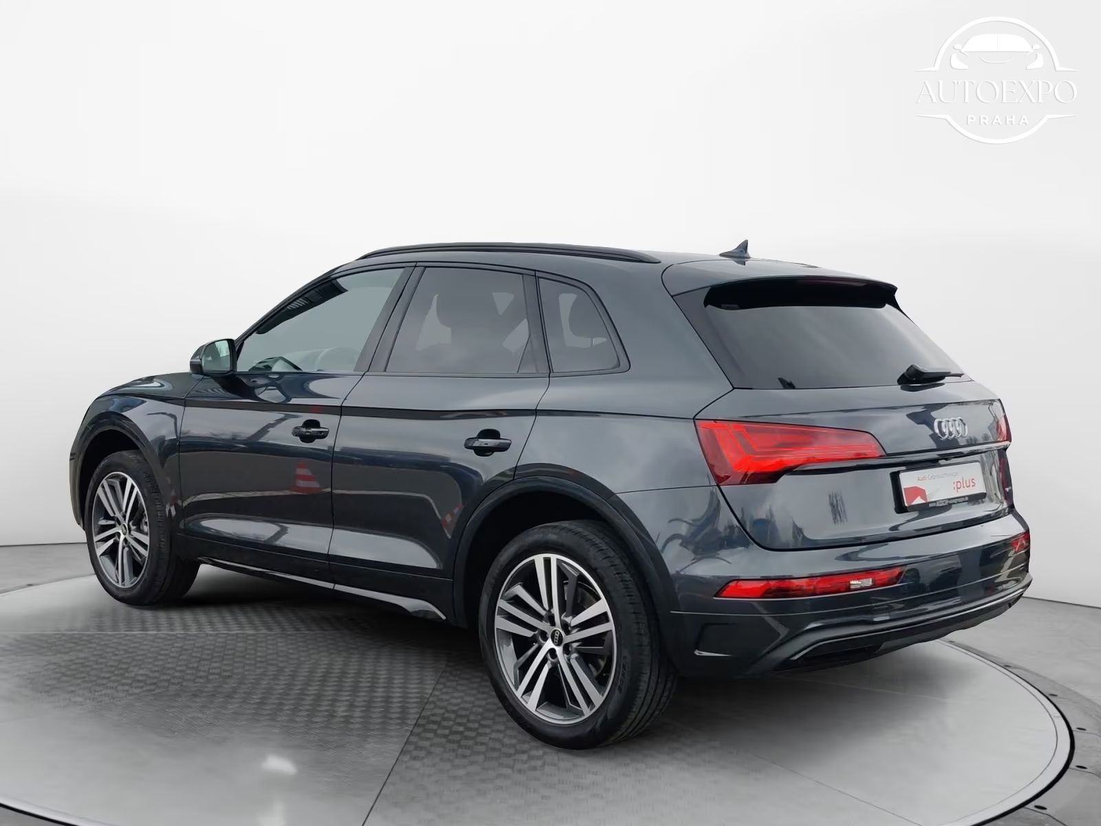 Audi Q5, 40 TDI quattro S-Line S-Tronic - fotka 3