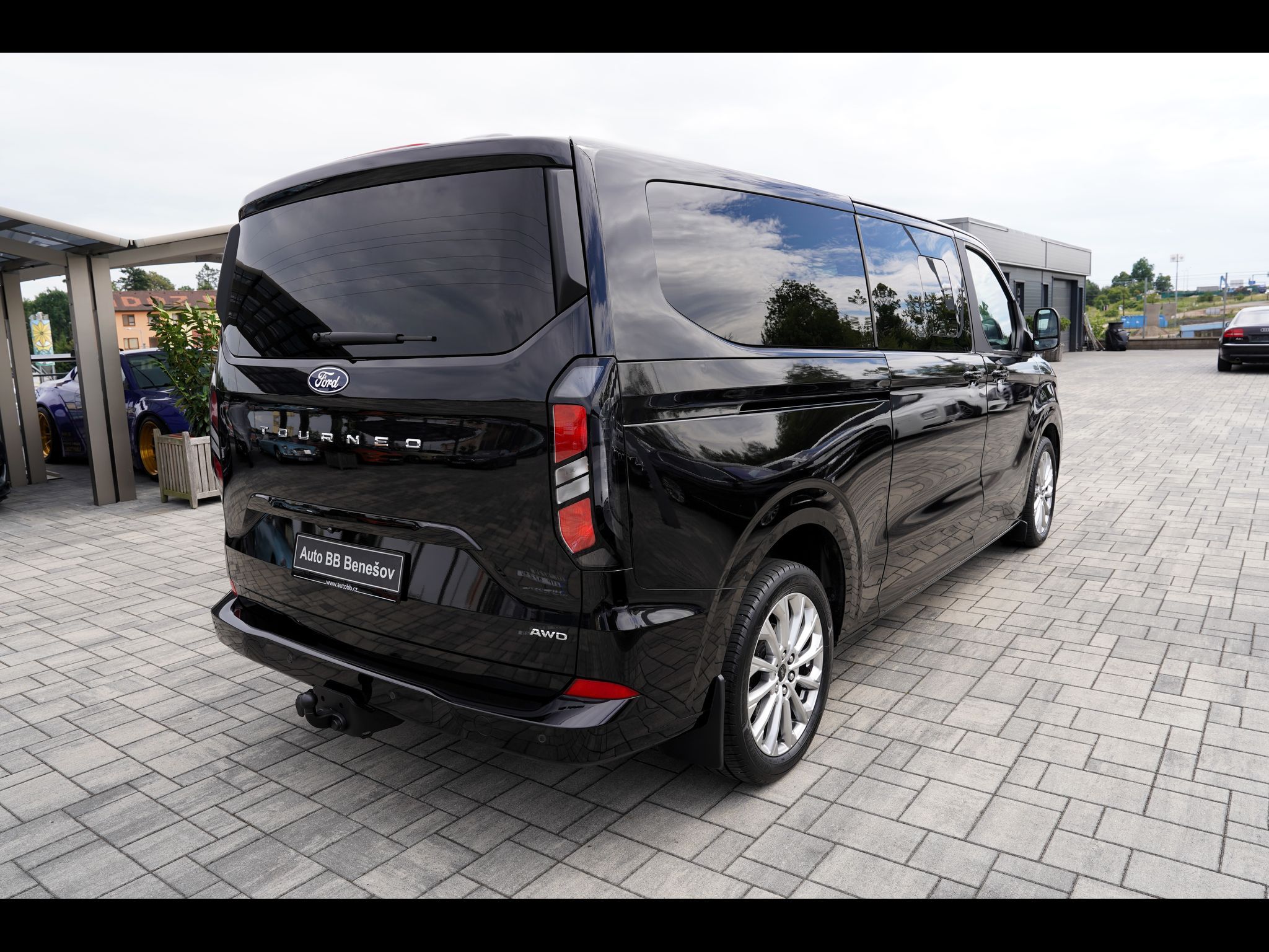 Ford Tourneo Custom, 2.0 EcoBlue 4x4 Titanium/Autom - fotka 6