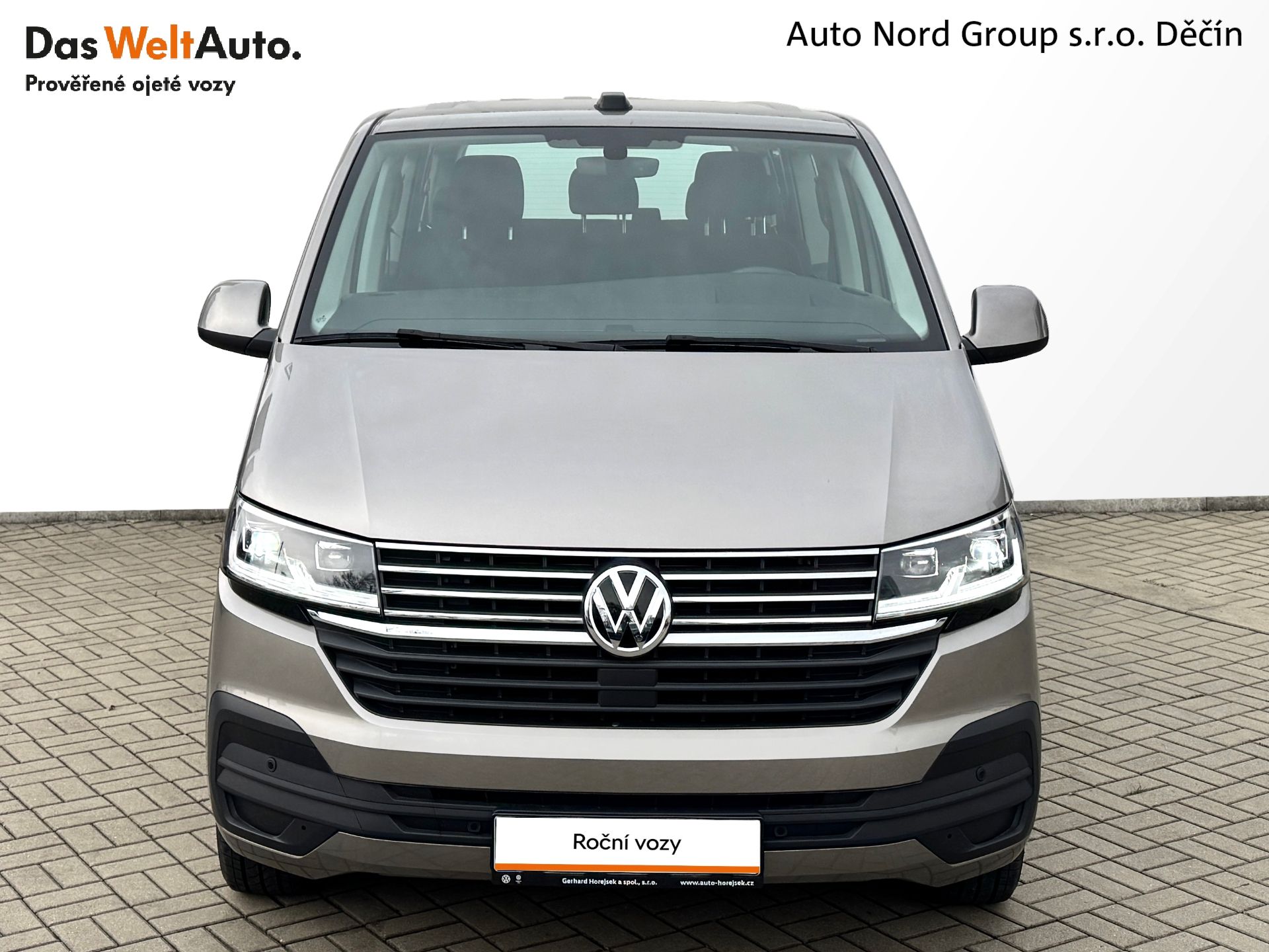 Volkswagen Caravelle, 2.0TDI 110KW DSG LWB COMFORTLI - fotka 4