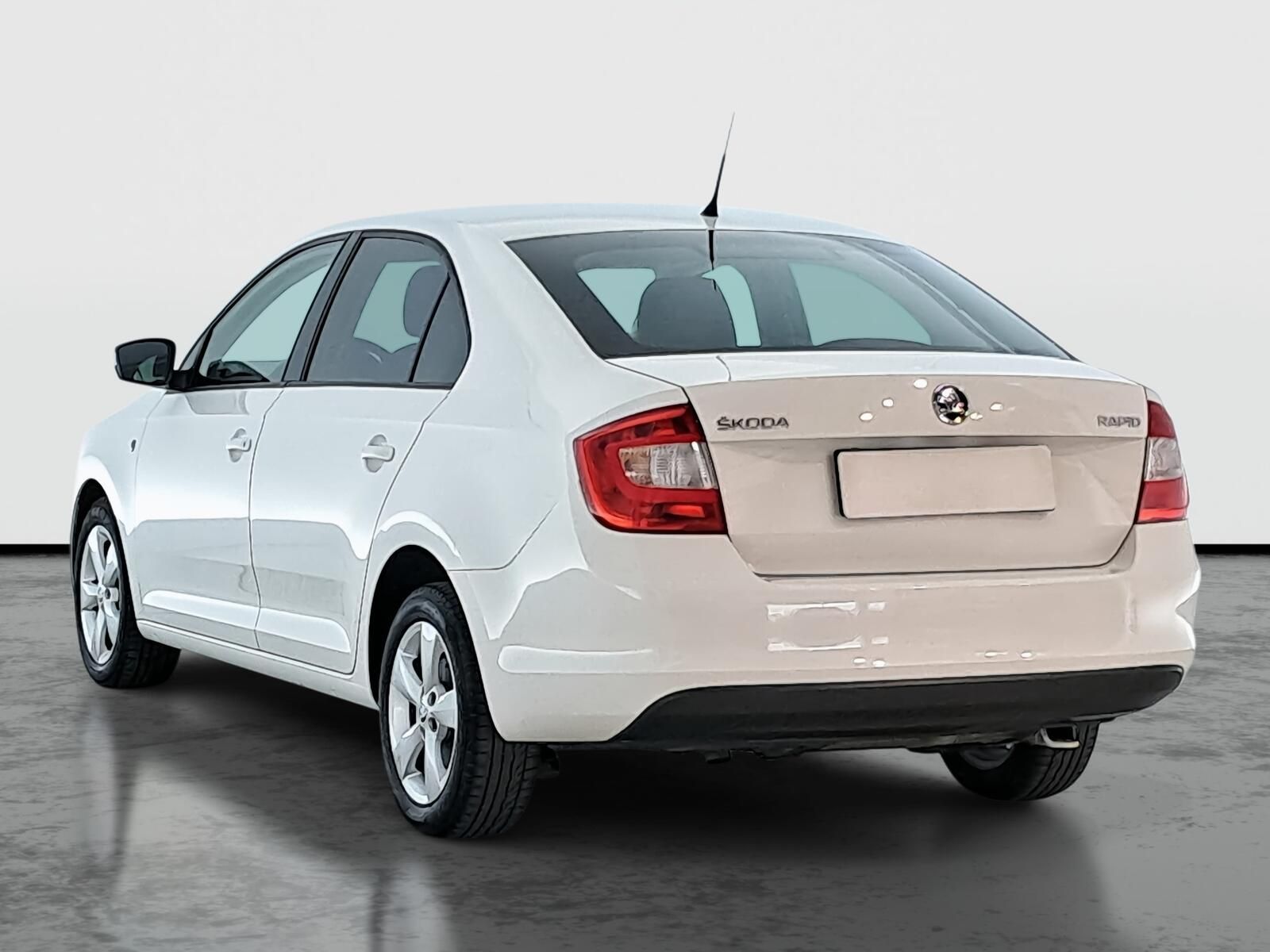 Škoda Rapid, 1.6 TDI, Ambition, Klima - fotka 4