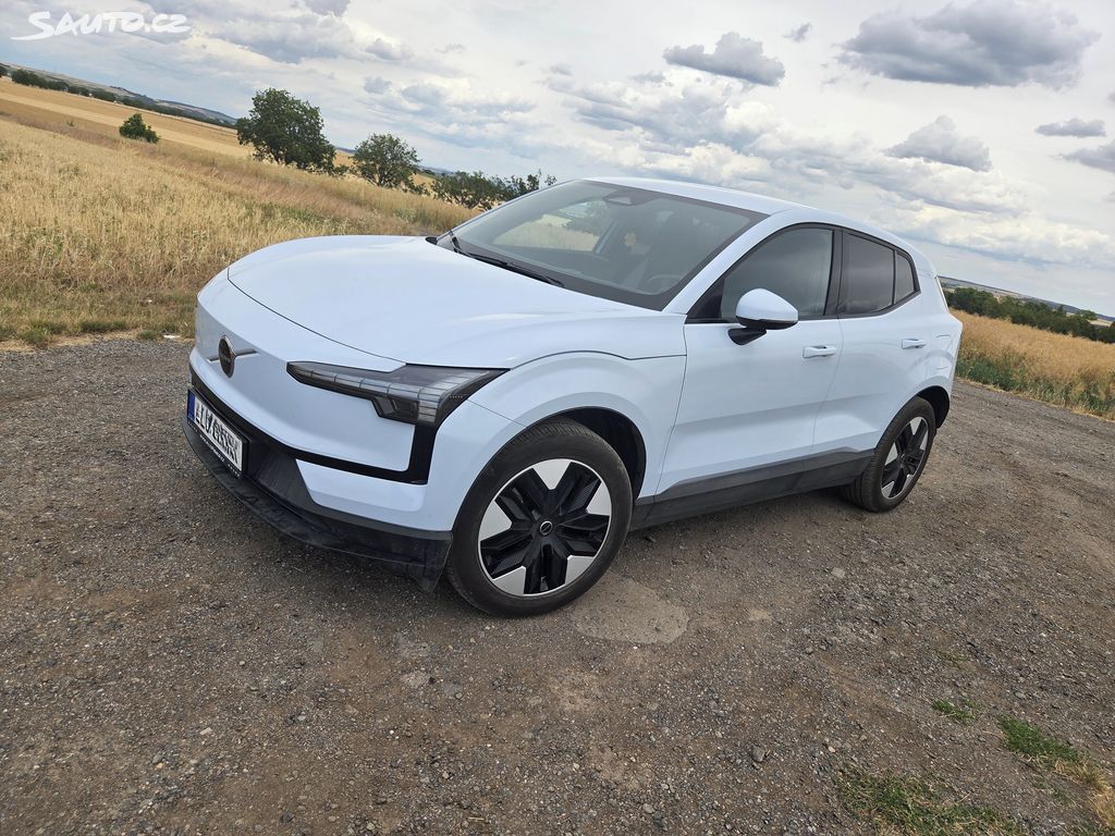 Volvo EX30, CORE