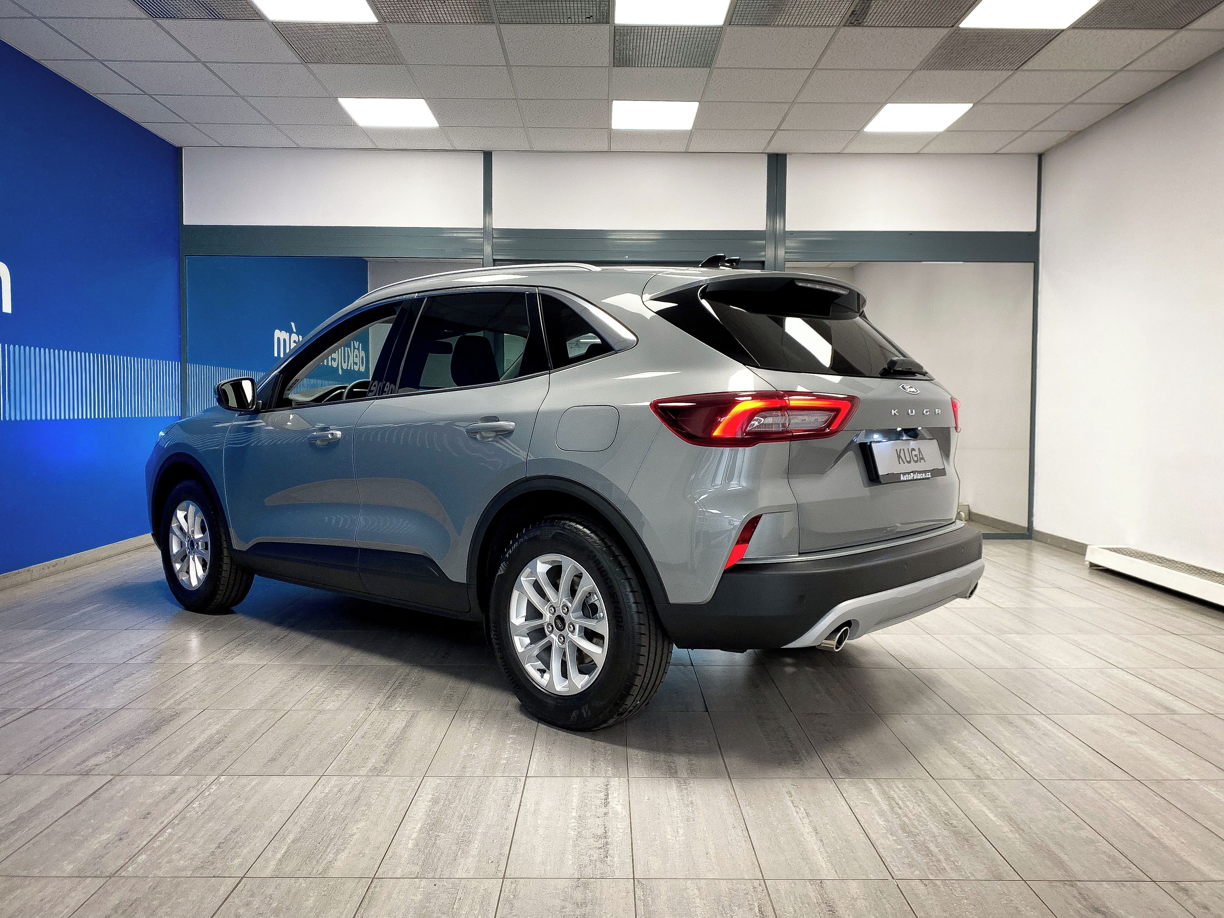 Ford Kuga, 2,5 Duratec HEV, Titanium - fotka 3