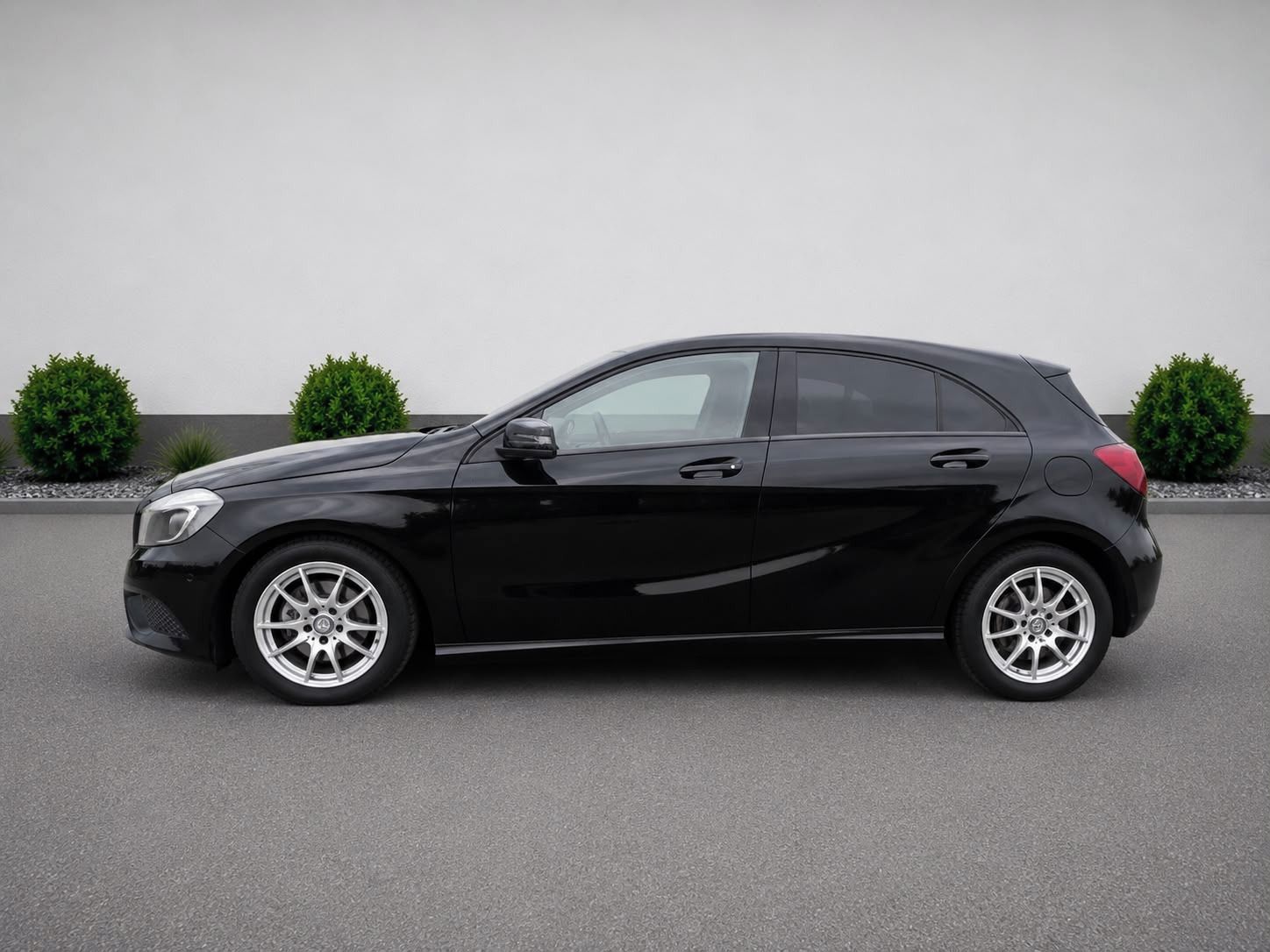 Mercedes-Benz Třídy A, A176 A200 CDI automat - fotka 2