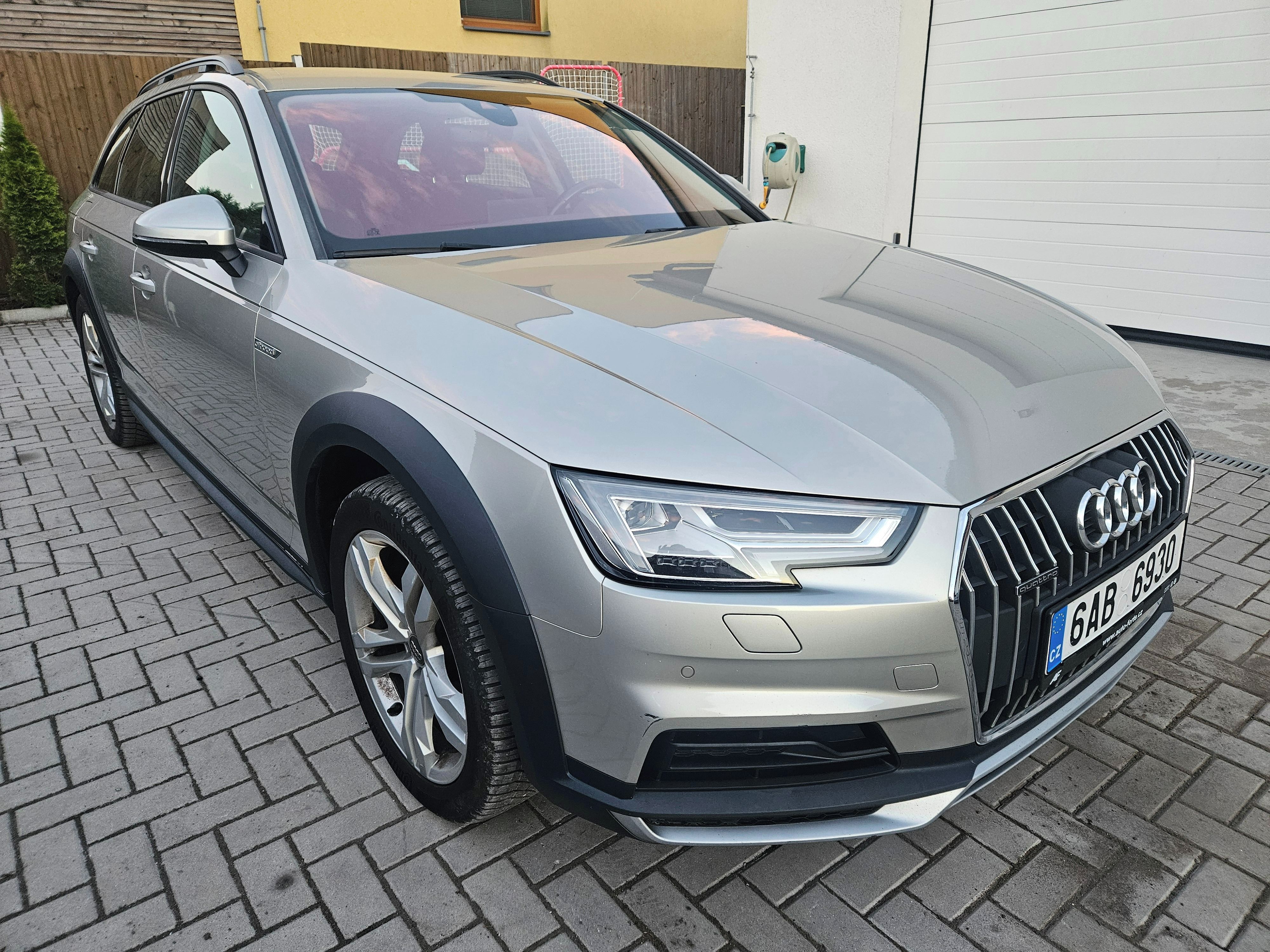 Audi A4 allroad, 2.0TDi 120 KW 4x4 AUTOMAT NAV - fotka 3