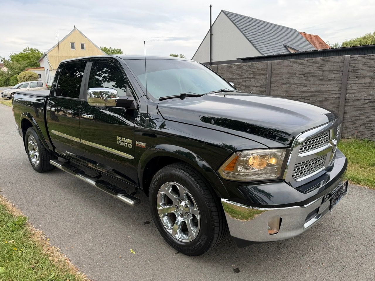 Dodge Ram, Laramie, po velkém servisu! - fotka 3