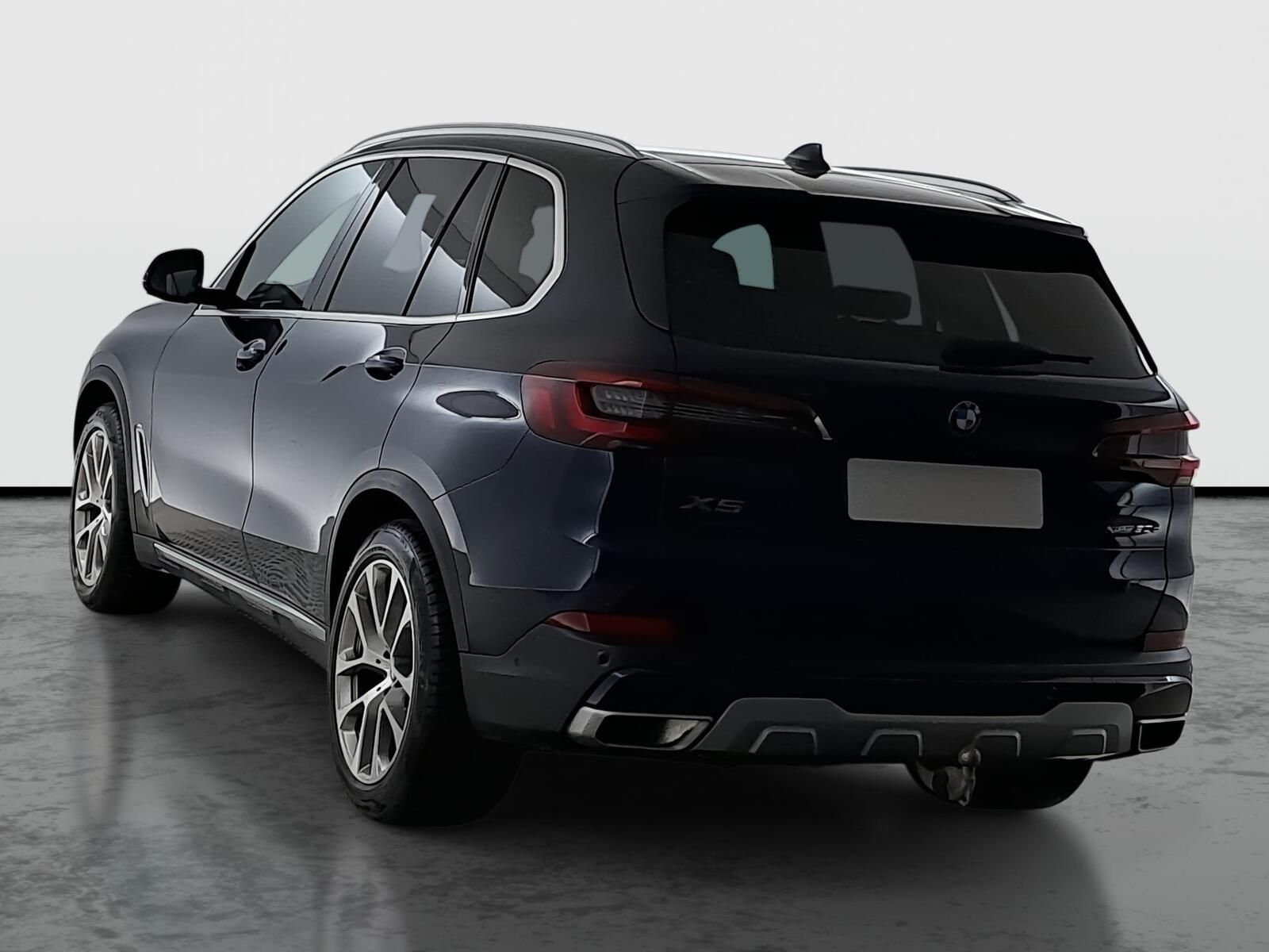 BMW X5, xDrive30d, xLine - fotka 4