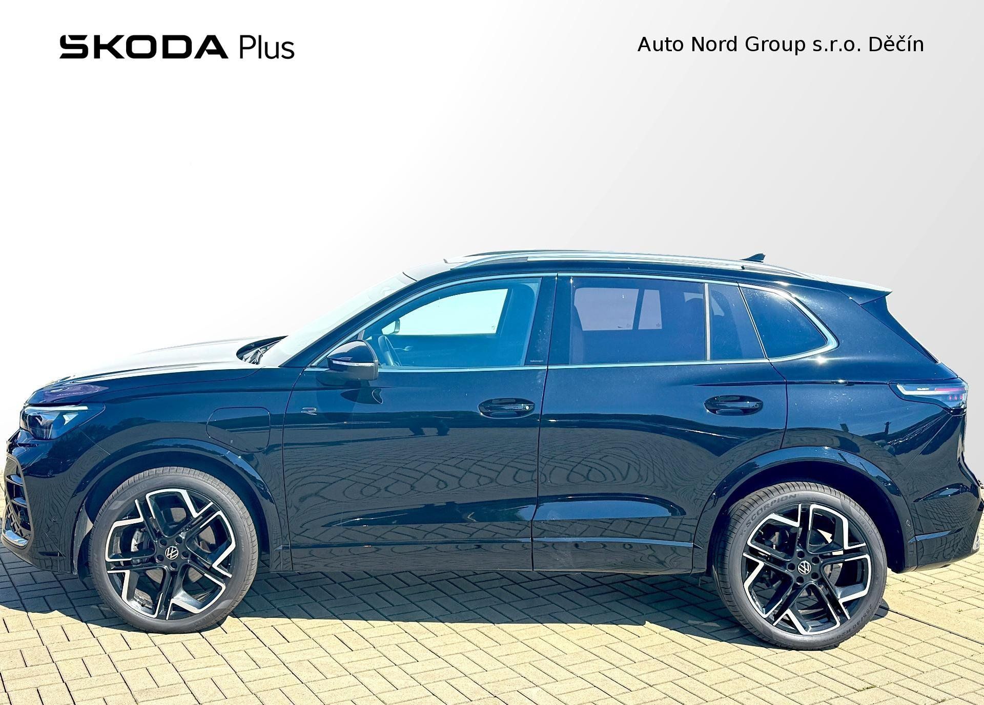 Volkswagen Tiguan, R-Line People 200kW eHybrid - fotka 3