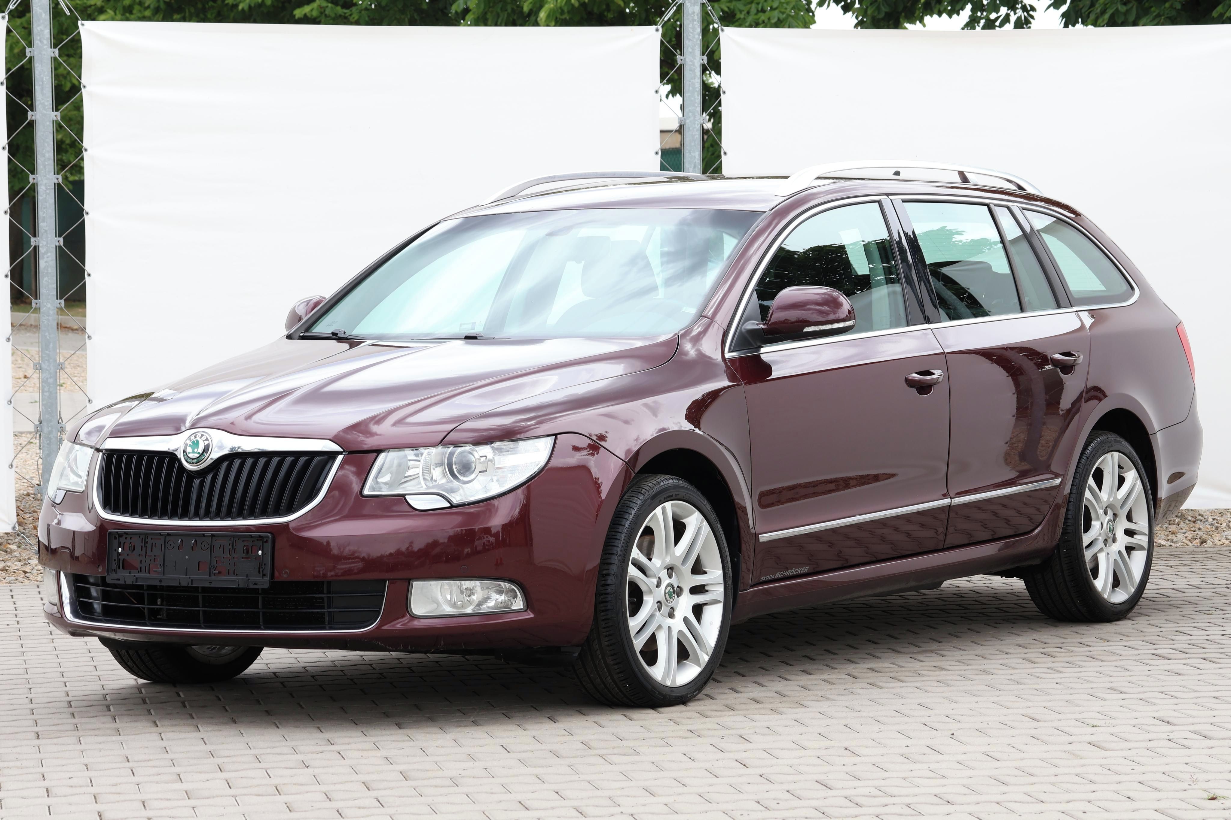 Škoda Superb, 2.0TDI*125kW*4x4*ČR*NAVI*XENON