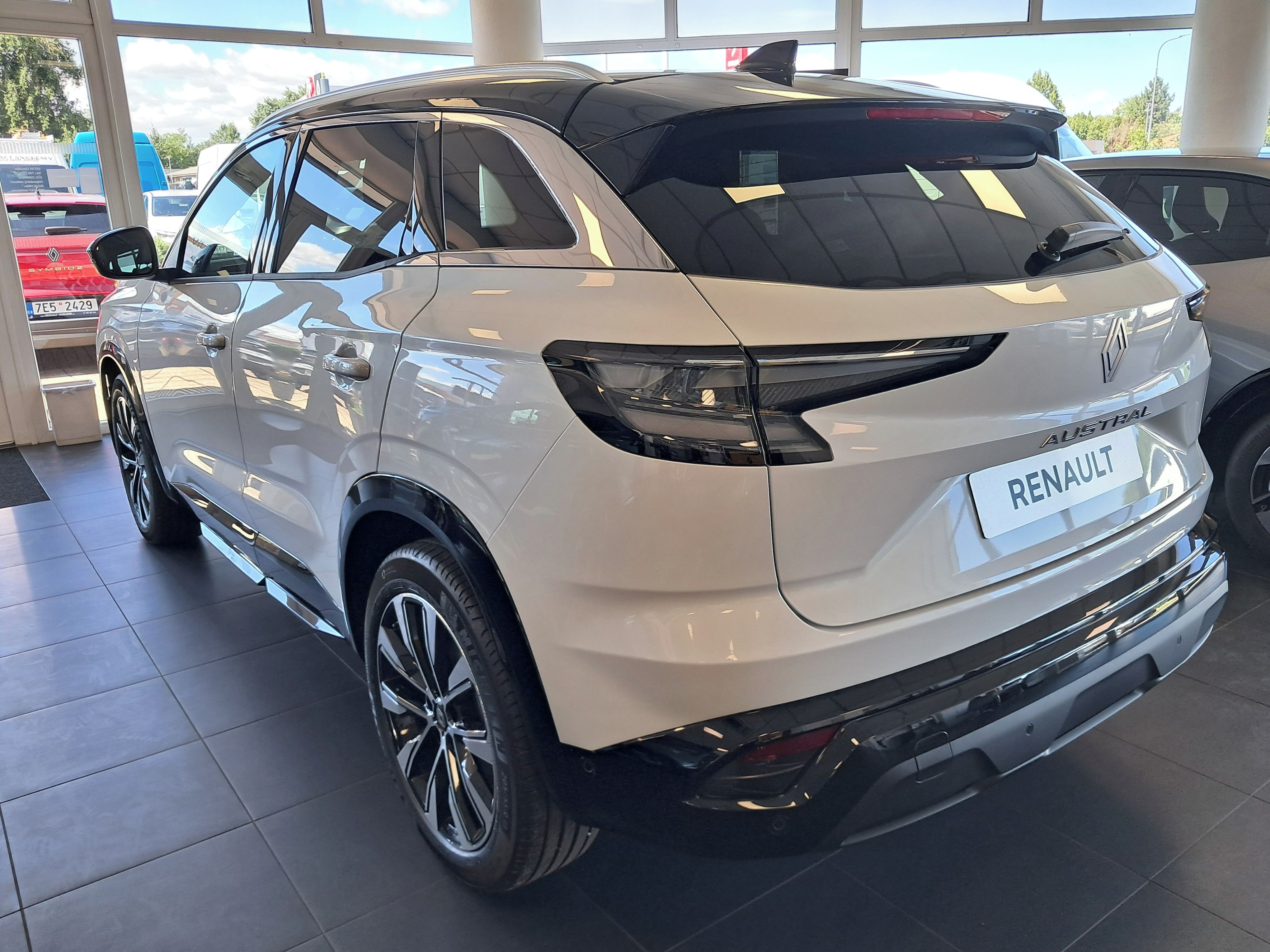Renault Austral, Techno mild hybrid 150 auto - fotka 2