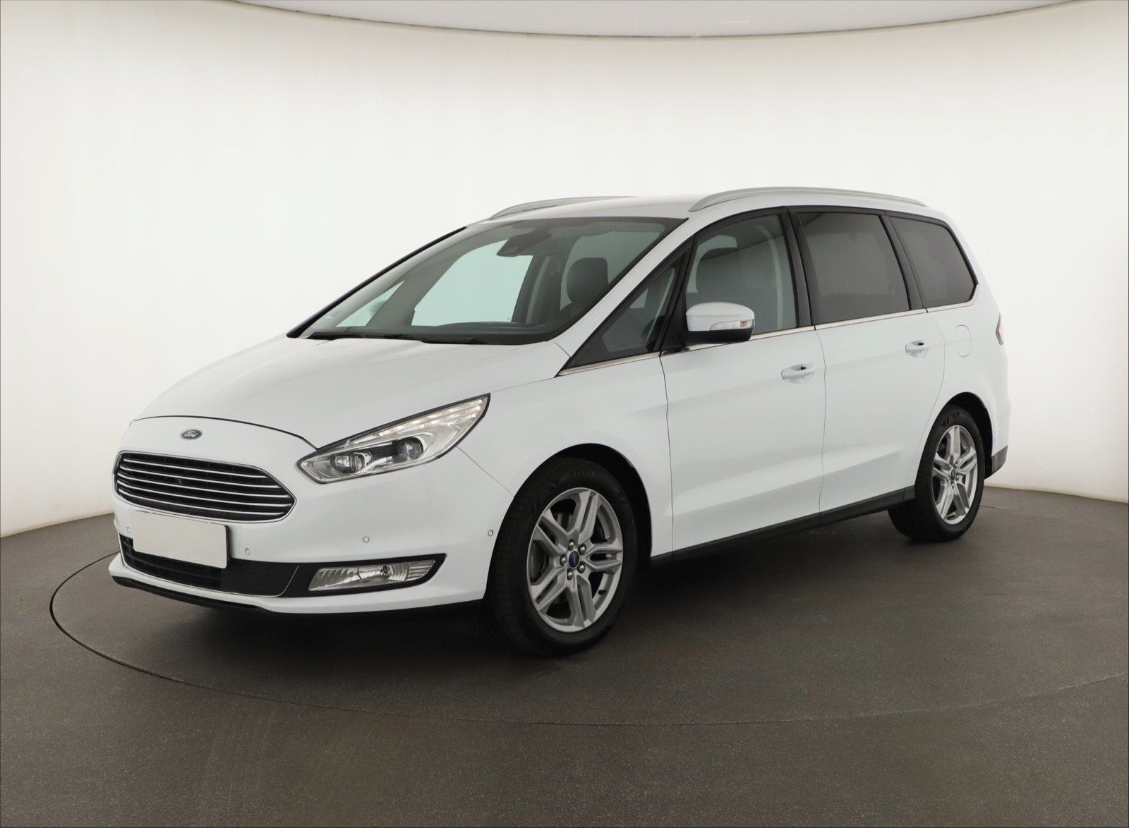 Ford Galaxy, 2.0 TDCi, 7 míst, Kůže, Navi - fotka 2