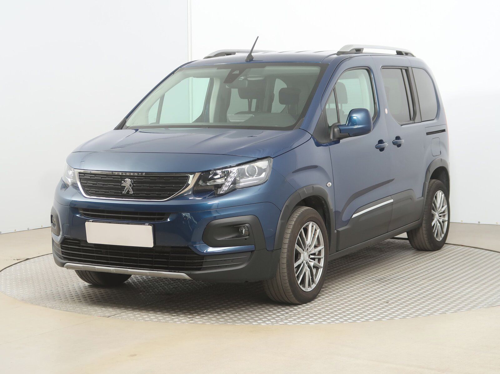 Peugeot Rifter, 1.5 BlueHDi, 5Míst, Klima, ČR - fotka 2