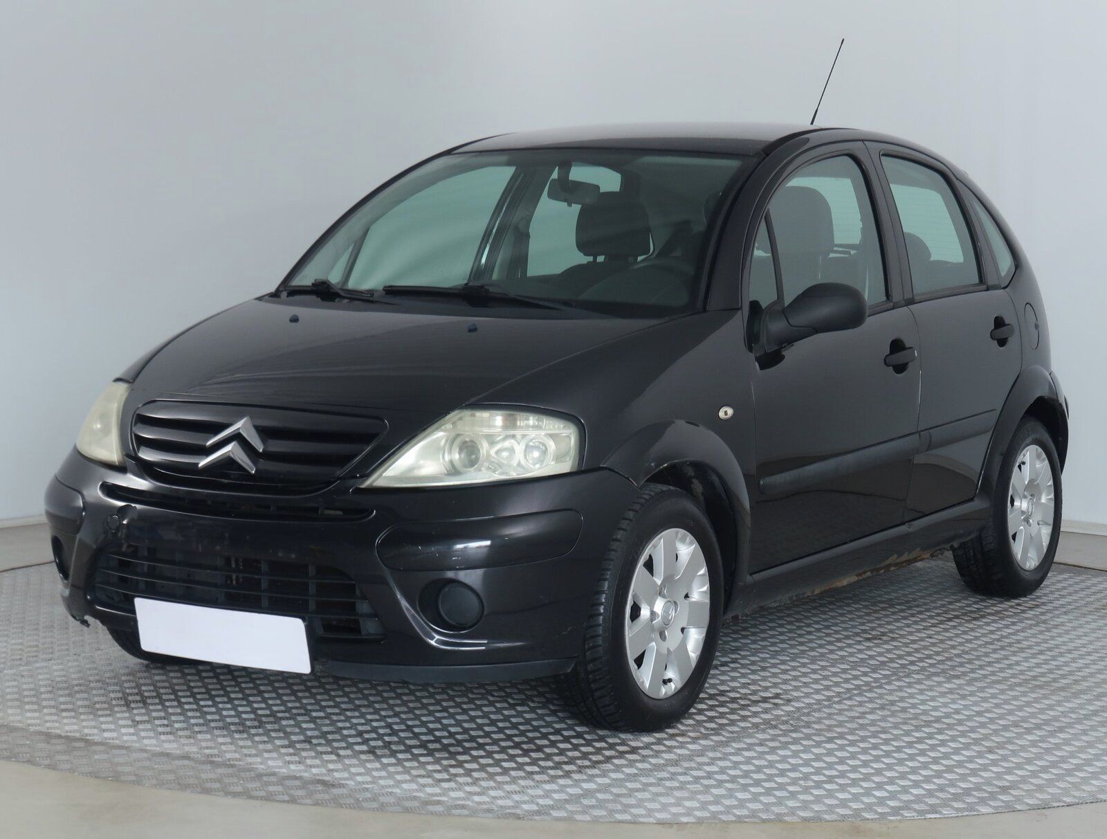 Citroën C3, 1.4 HDi, Klima, rezervace - fotka 2