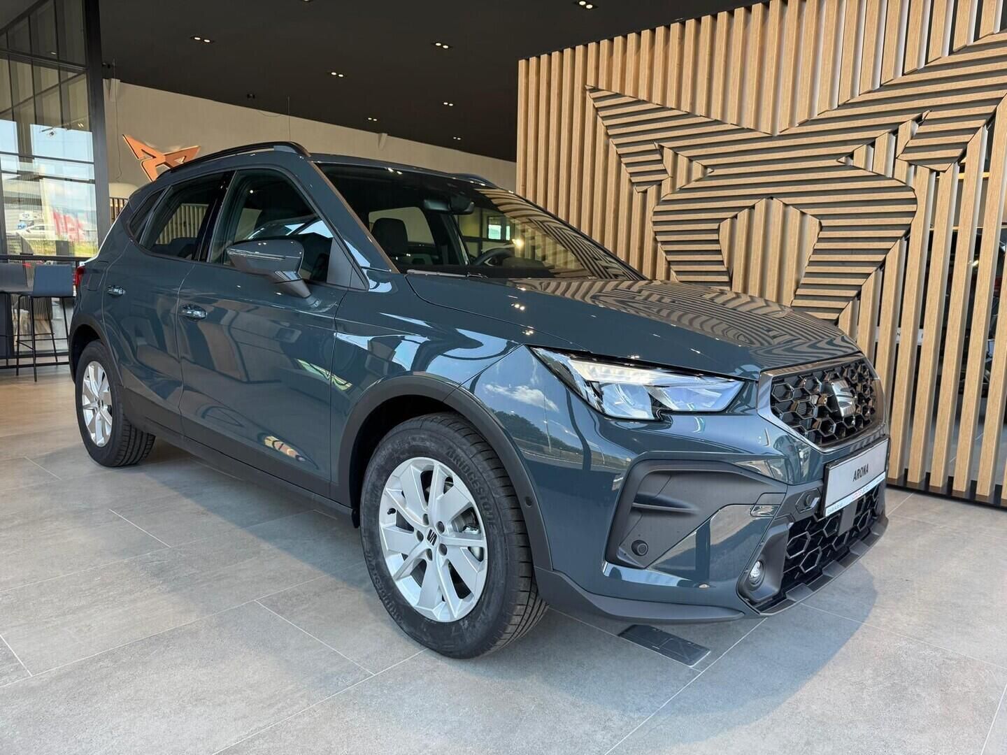 Seat Arona, Style 1.0. TSI  95 kW - fotka 3